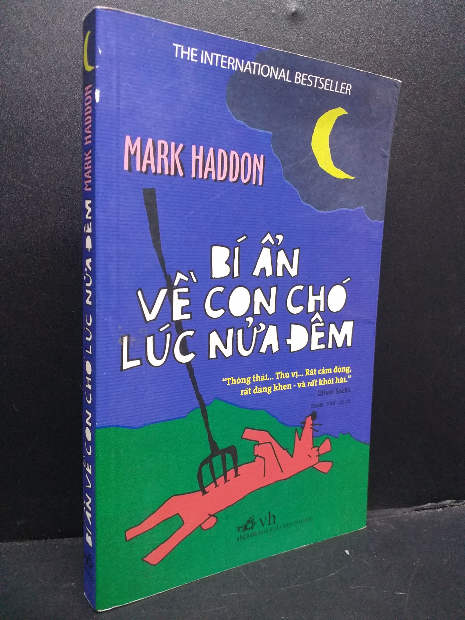 Bí ẩn về con chó lúc nửa đêm mới 80% ố bẩn 2019 0107 Mark Haddon (SL có thể đặt: 1 Cuốn) - SÁCH ĐẠI HỌC
