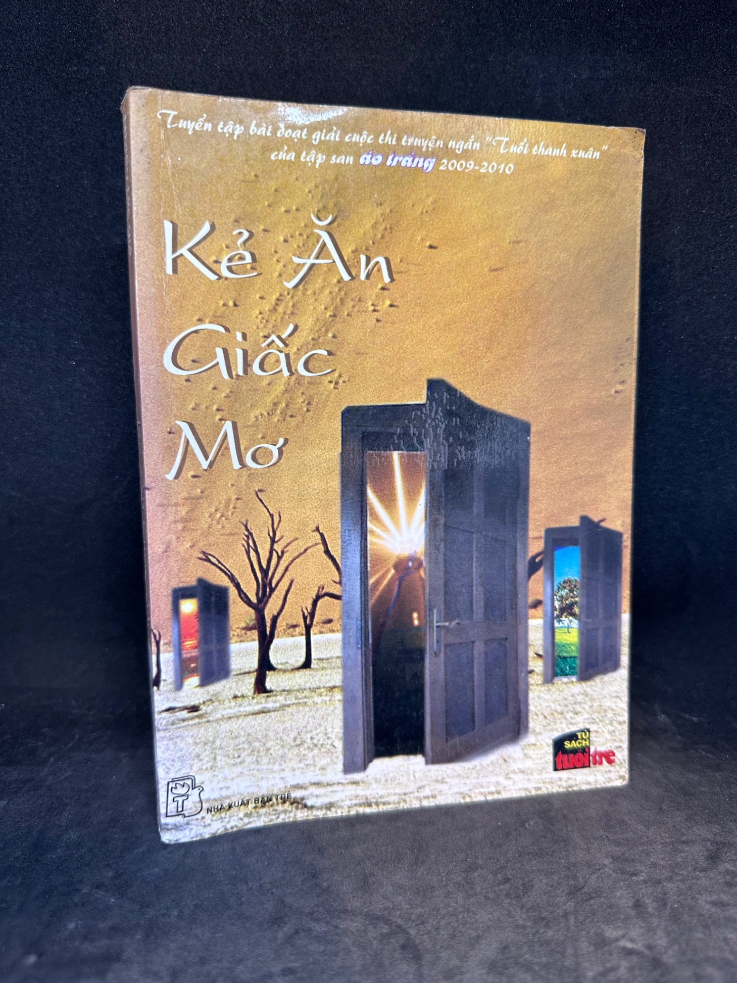 Kẻ ăn giấc mơ (2010) New 70% 0103 (SL có thể đặt: 1 Cuốn) - SÁCH ĐẠI HỌC