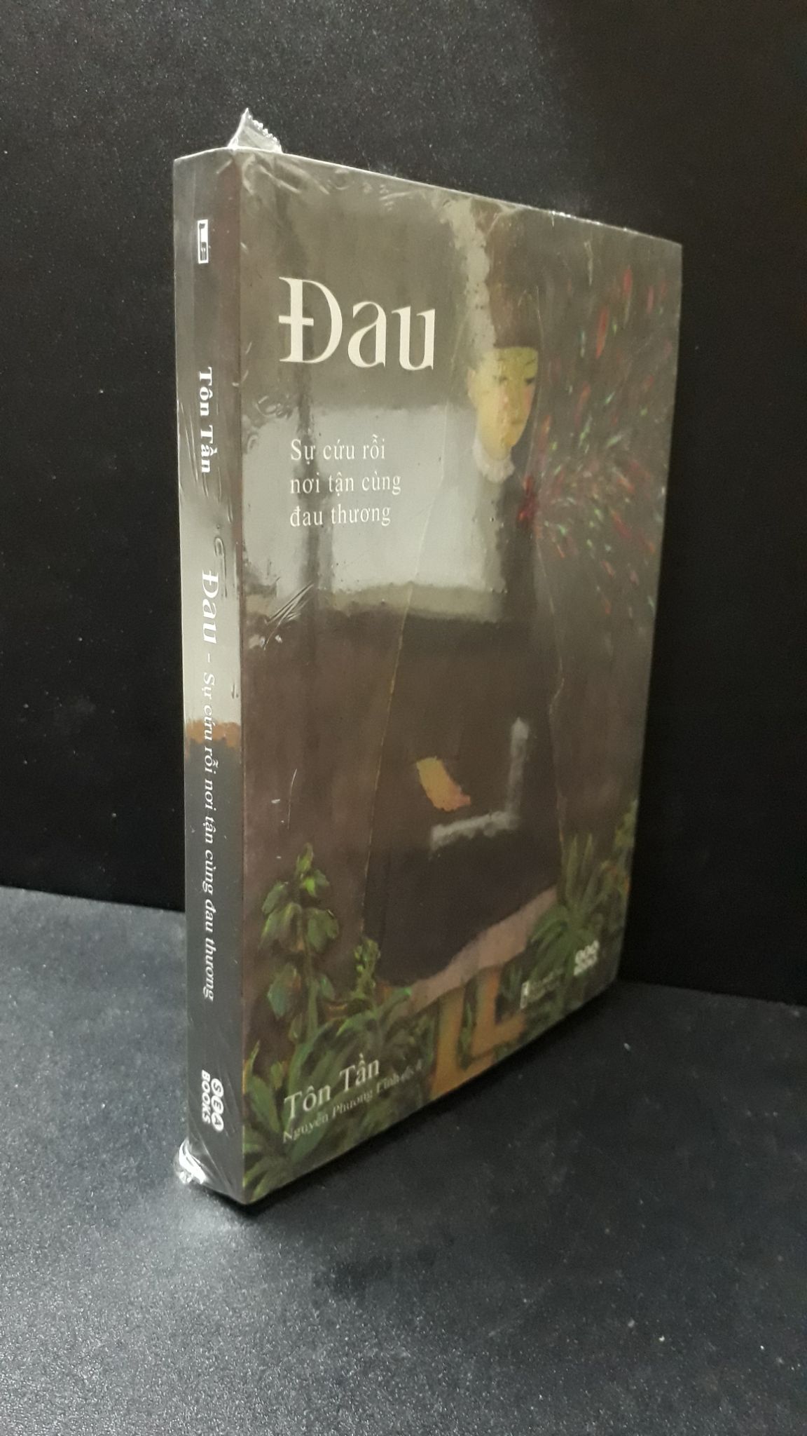 Đau - sự cứu rỗi nơi tận cùng đau thương - Tôn Tần new 100% 0407 (SL có thể đặt: 1 Cuốn) - SÁCH ĐẠI HỌC