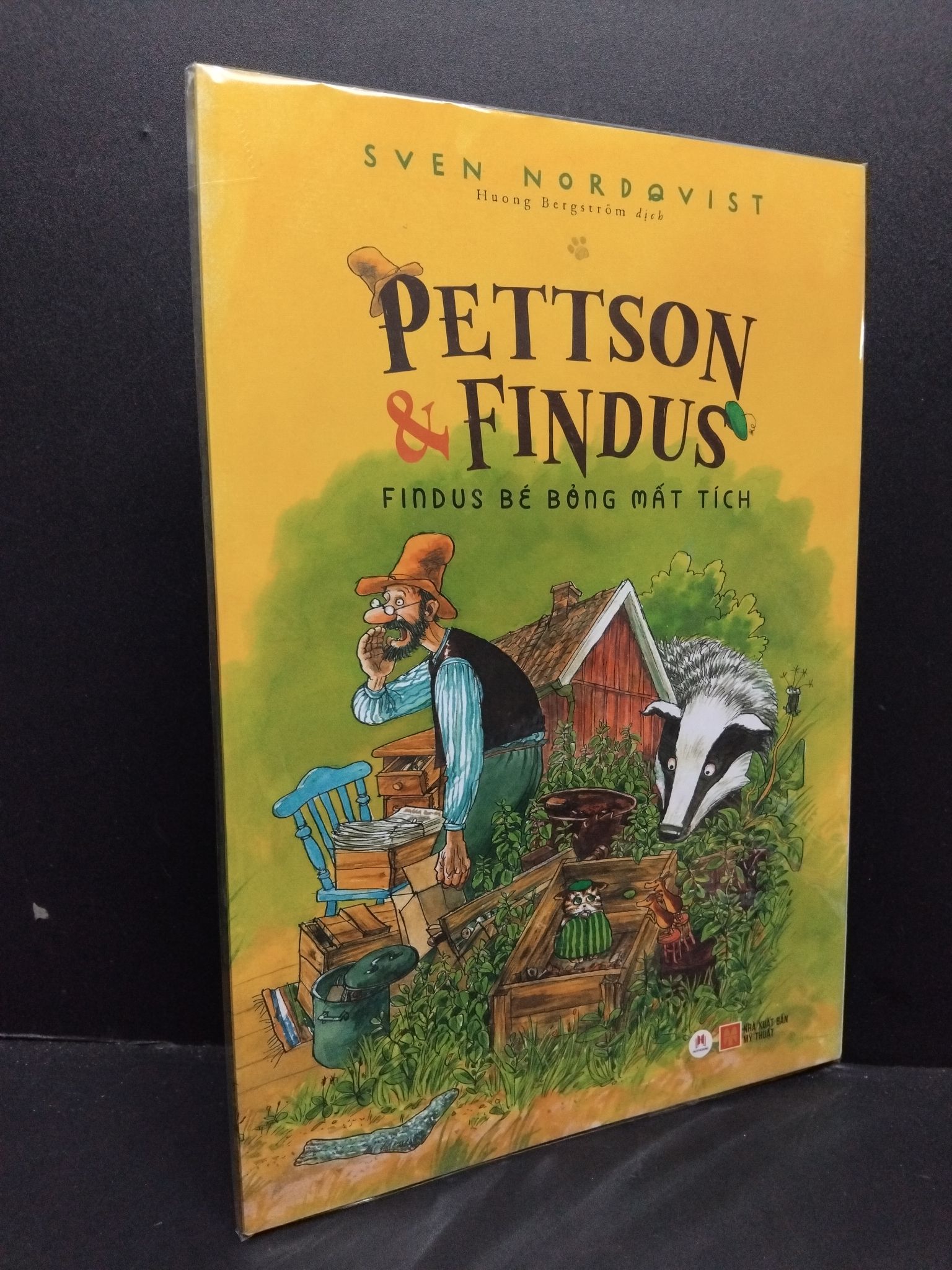 Pettson & Findus - Findus bé bỏng mất tích mới 100% 1209 Svan Nordqvist (SL có thể đặt: 1 Cuốn) - SÁCH ĐẠI HỌC