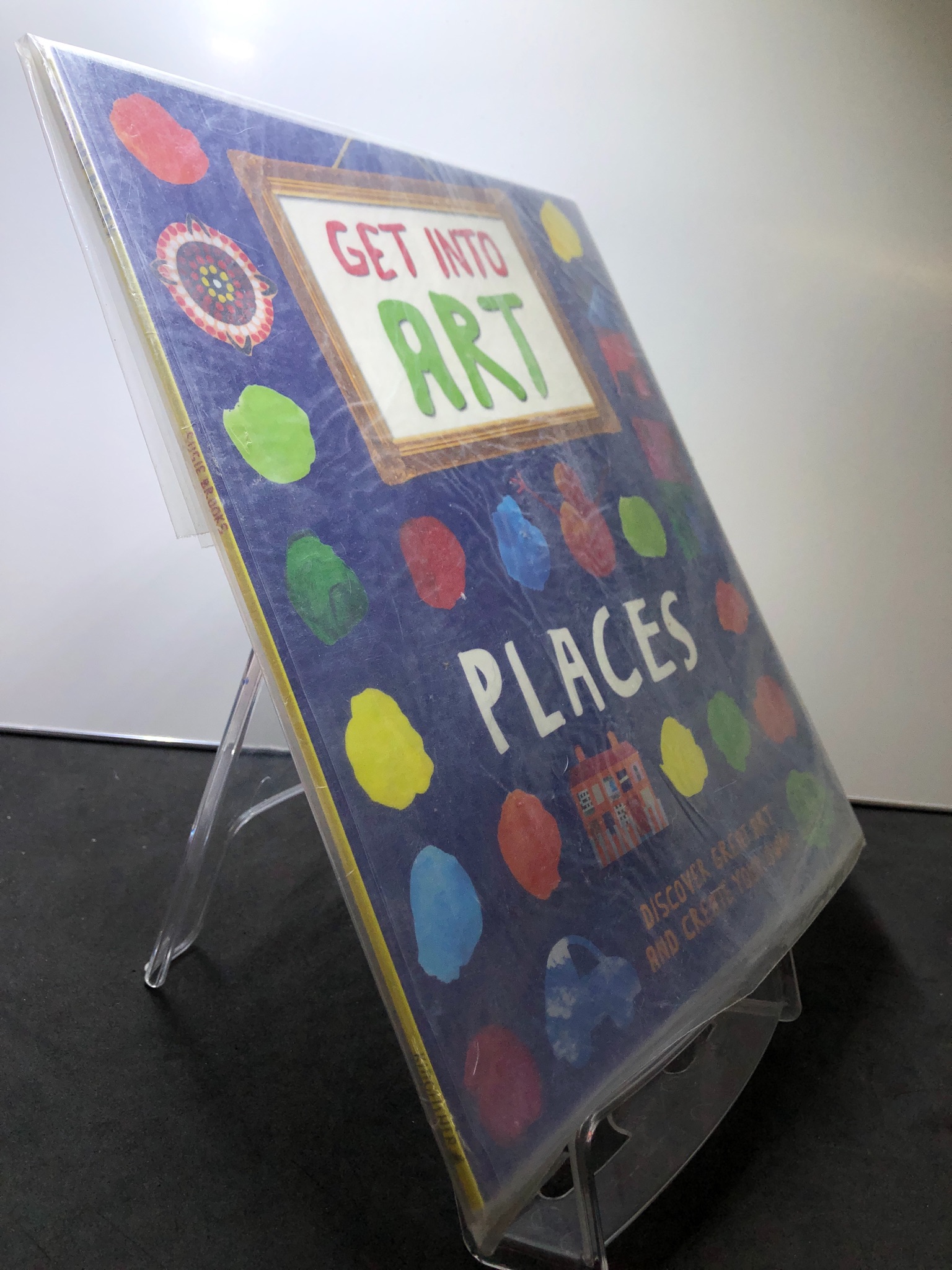 Places Get Into Art mới 85% bẩn nhẹ 2607 Sách ngoại văn (SL có thể đặt: 1 Cuốn) - SÁCH ĐẠI HỌC