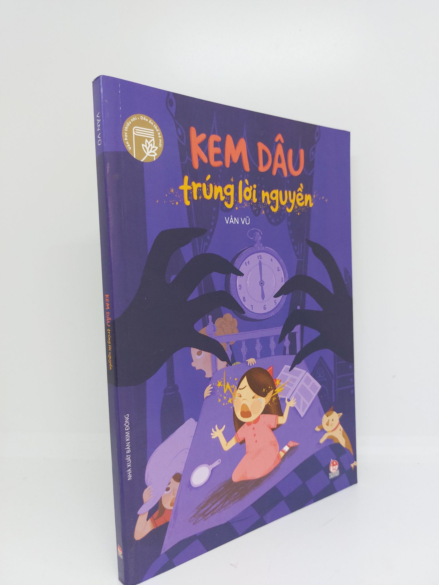 Kem dâu trúng Lời Nguyền mới 90% 2022 1409 (SL có thể đặt: 1 Cuốn) - SÁCH ĐẠI HỌC