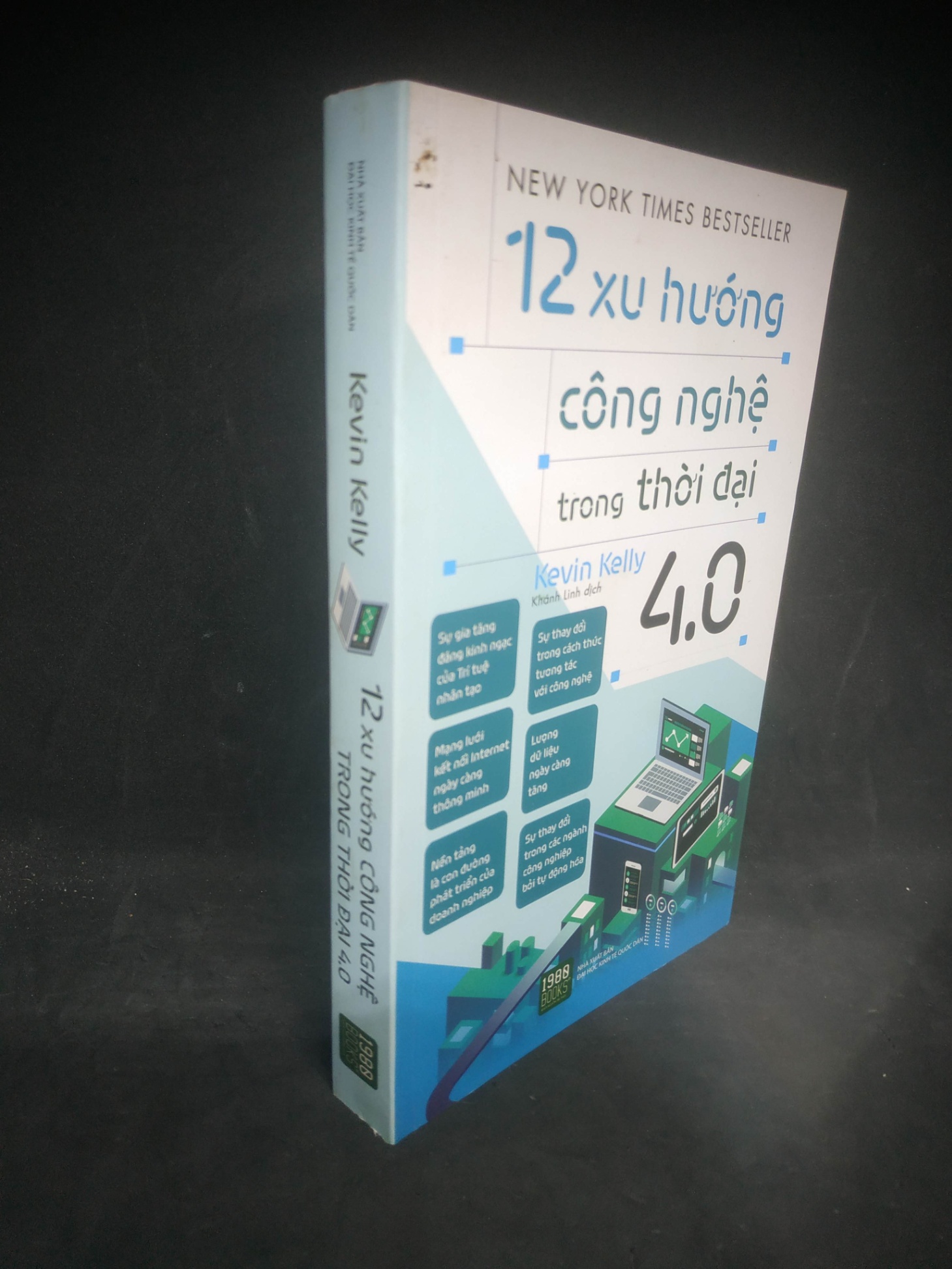 12 Xu hướng công nghệ trong thời đại 4.0 mới 90% 1603 (SL có thể đặt: 1 Cuốn) - SÁCH ĐẠI HỌC