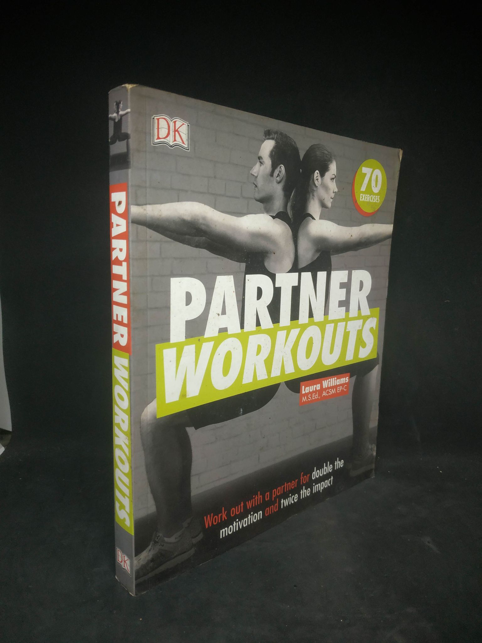 Partner workouts mới 80% 1203 Sách ngoại văn (SL có thể đặt: 2 Cuốn) - SÁCH ĐẠI HỌC