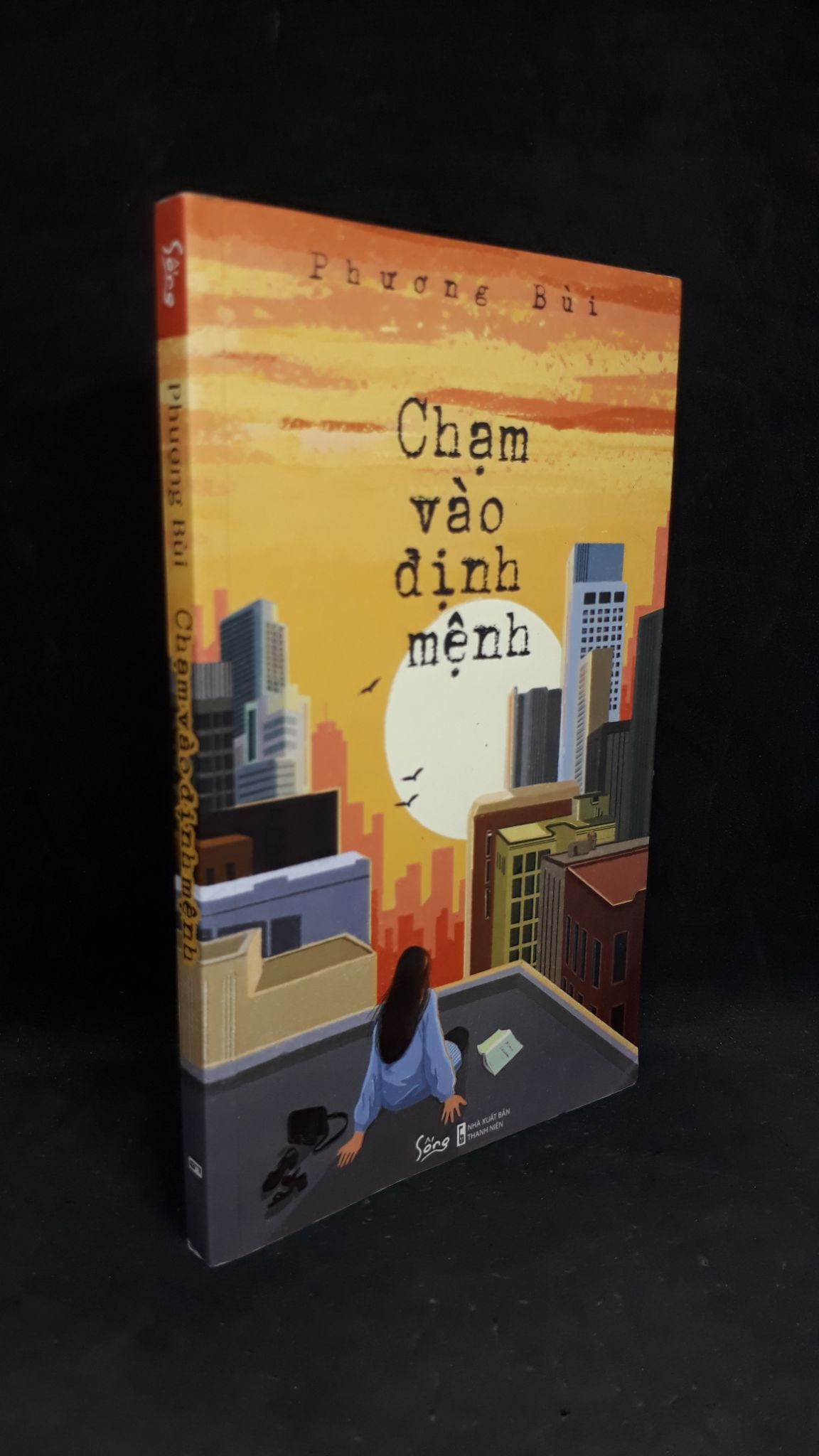 Chạm vào định mệnh 2019 - Phương Bùi (có chữ ký) new 90% 1306 (SL có thể đặt: 1 Cuốn) - SÁCH ĐẠI HỌC