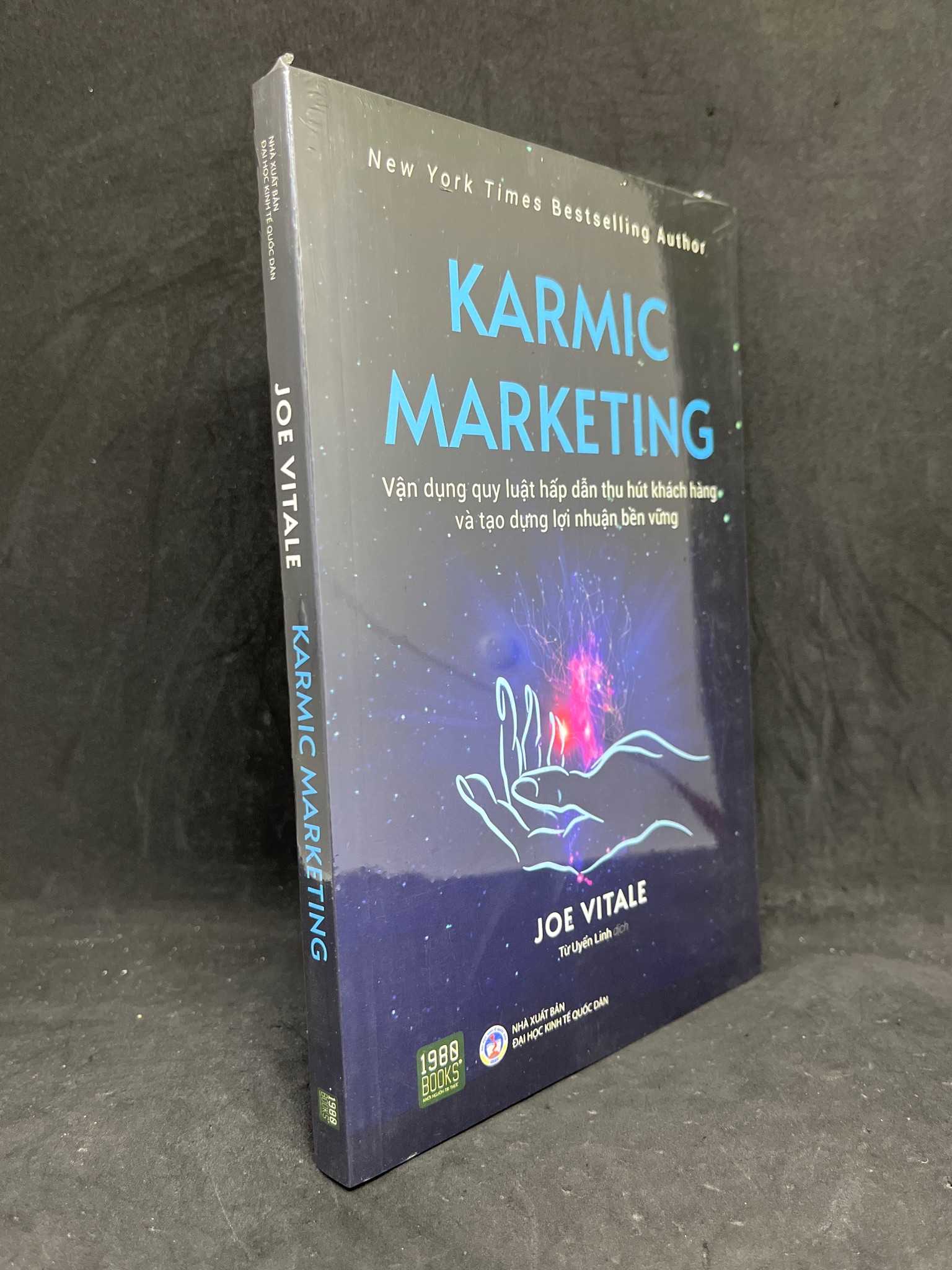 Karmic Marketing - Joe Vitale new 100% 1205 Marketing, bán hàng (SL có thể đặt: 1 Cuốn) - SÁCH ĐẠI HỌC
