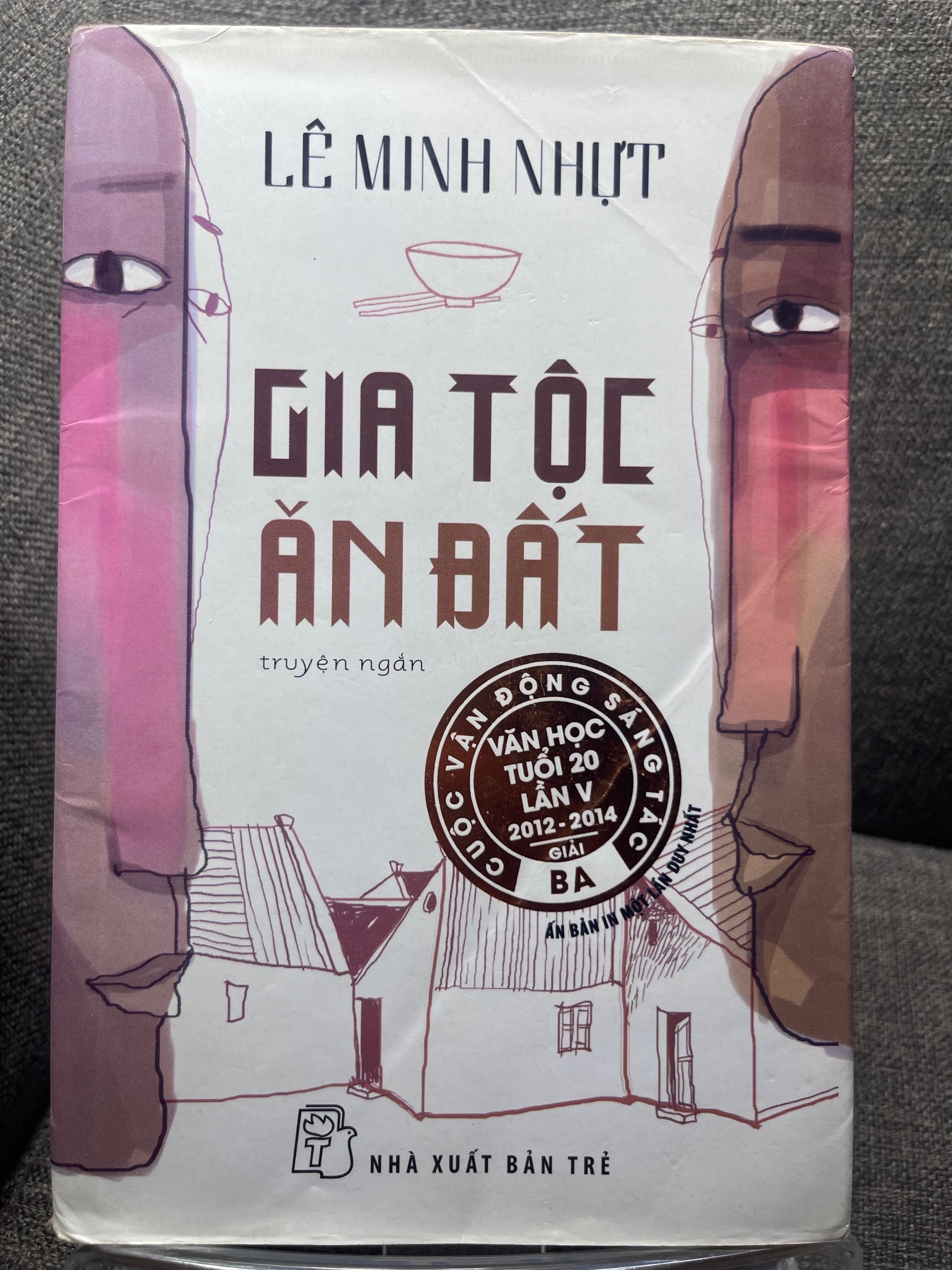Gia tộc ăn đất Lê Minh Nhựt 2014 mới 75% ố vàng 1405 (SL có thể đặt: 1 Cuốn) - SÁCH ĐẠI HỌC