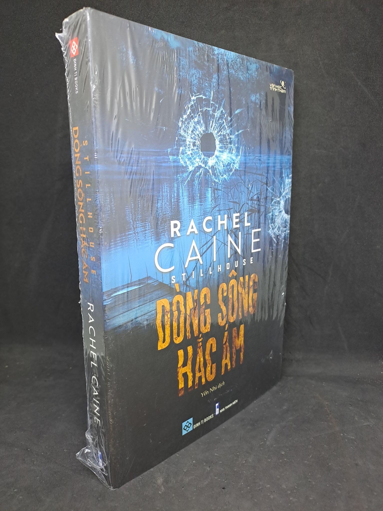 Dòng sông Hắc Ám Rachels Caine mới 100% 2206 (SL có thể đặt: 1 Cuốn) - SÁCH ĐẠI HỌC
