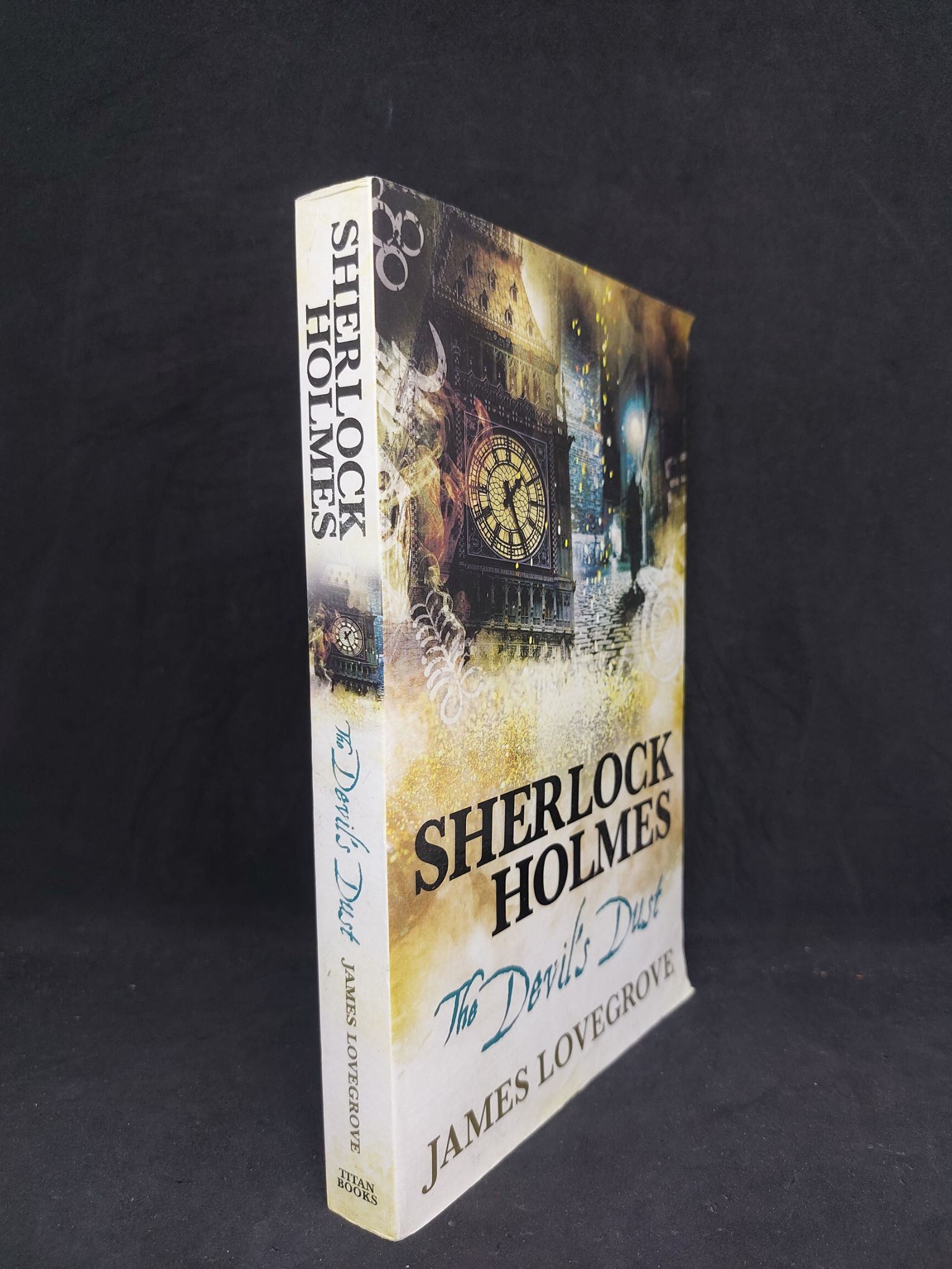 Sherlock Holmes The Devil's dust mới 80% 1207 Sách ngoại văn (SL có thể đặt: 1 Cuốn) - SÁCH ĐẠI HỌC