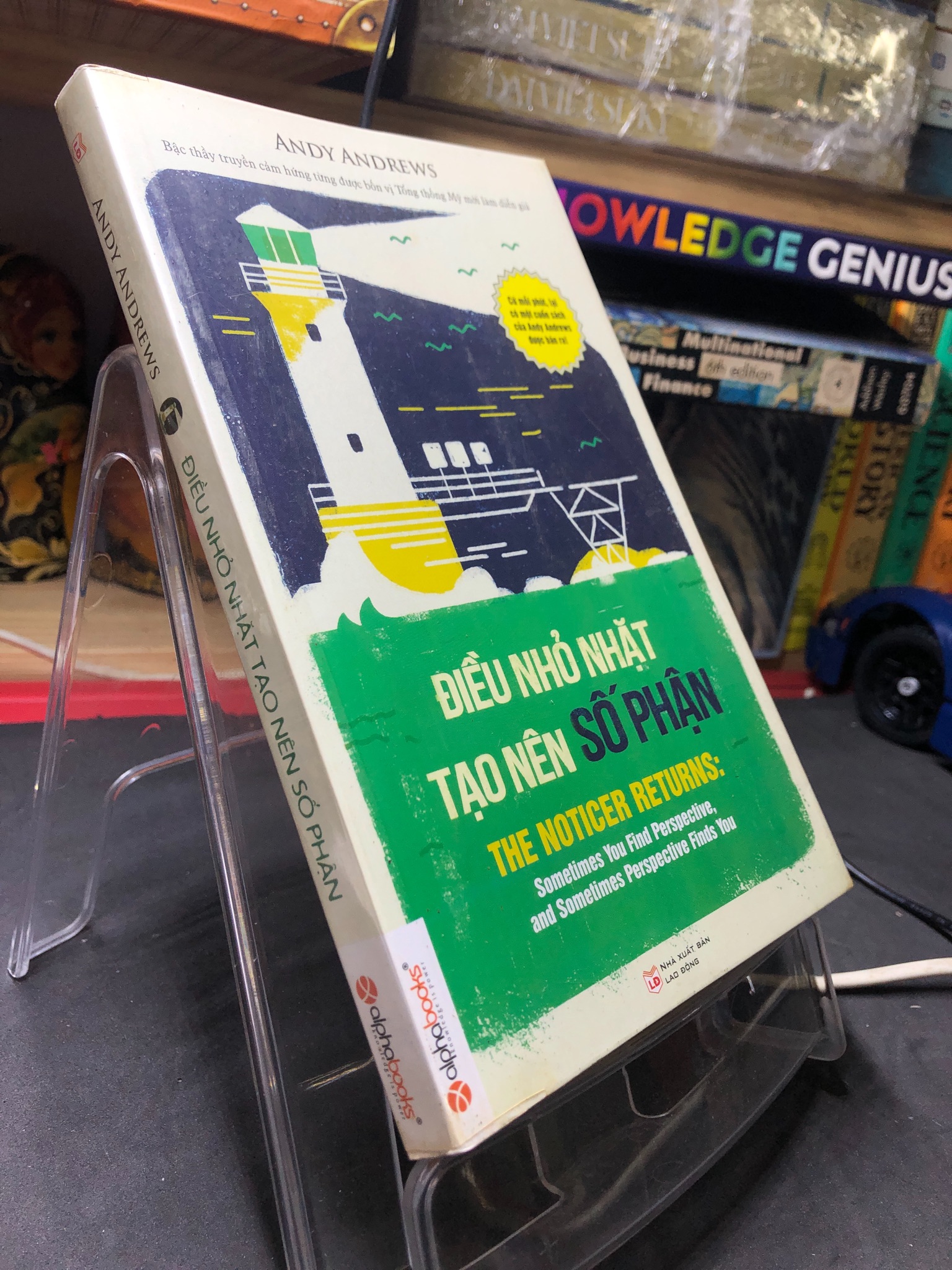 Điều nhỏ nhặt tạo nên số phận 2015 mới 75% ố vàng Andy Andrews 2606 Sách tư duy, kỹ năng sống (SL có thể đặt: 1 Cuốn) - SÁCH ĐẠI HỌC