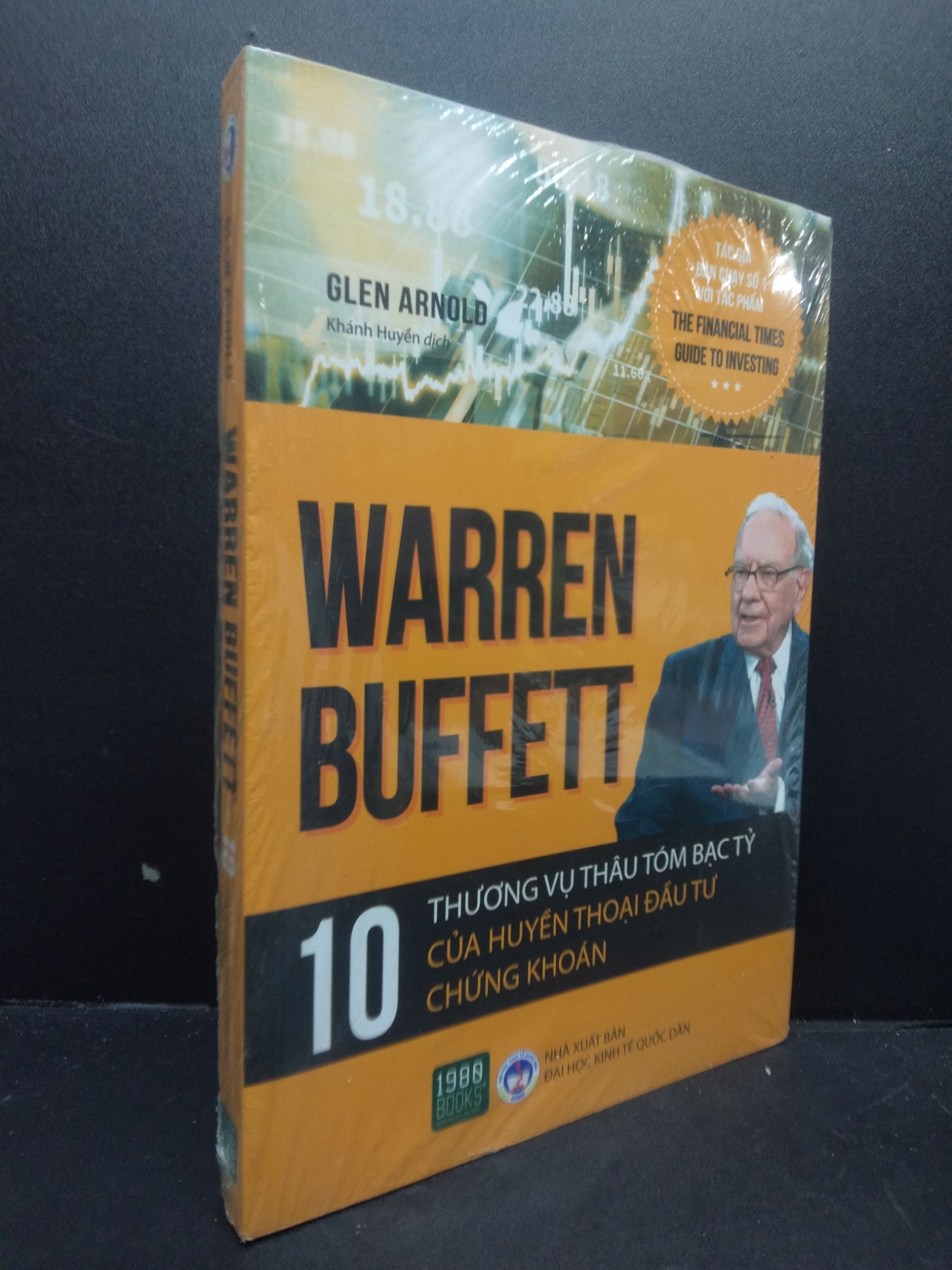 Warren Buffett 10 Thường Vụ Thâu Tóm Bạc Tỷ Của Huyền Thoại Đầu Tư Chứng Khoán mới 90% bẩn nhẹ còn seal 2405 Glen Arnold Chứng khoán, bất động sản, đầu tư (SL có thể đặt: 1 Cuốn) - SÁCH ĐẠI HỌC