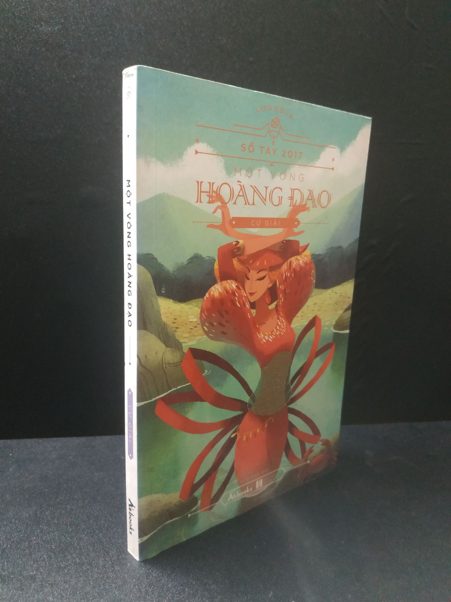 Một vòng hoàng đạo Cự Giải 2016 - Asbooks new 80% 2406 Sách chiêm tinh, horoscope (SL có thể đặt: 1 Cuốn) - SÁCH ĐẠI HỌC