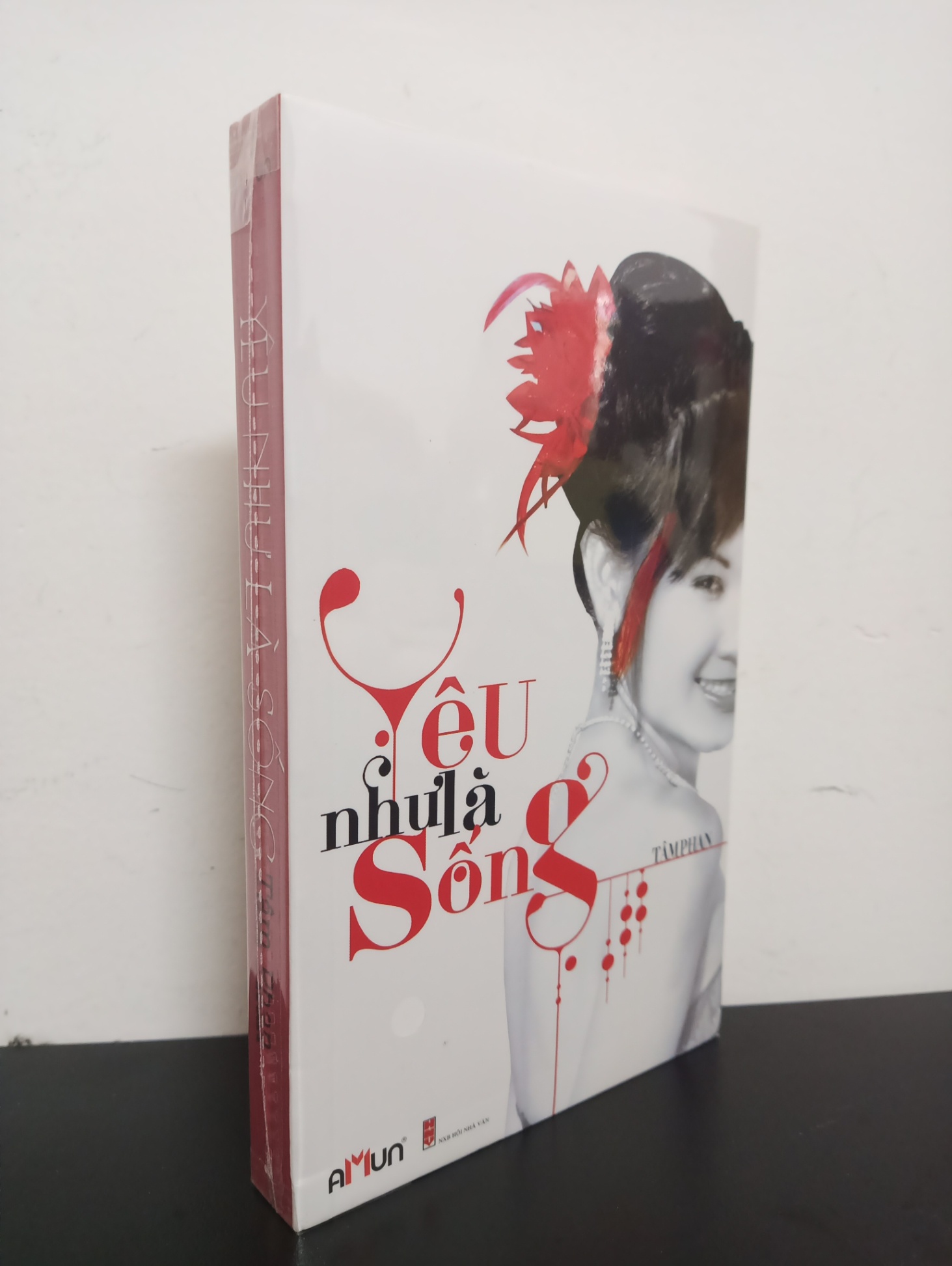 Yêu Như Là Sống - Tâm Phan Mới 95% 0503 Sách tư duy, kỹ năng sống (SL có thể đặt: 1 cuốn) - SÁCH ĐẠI HỌC