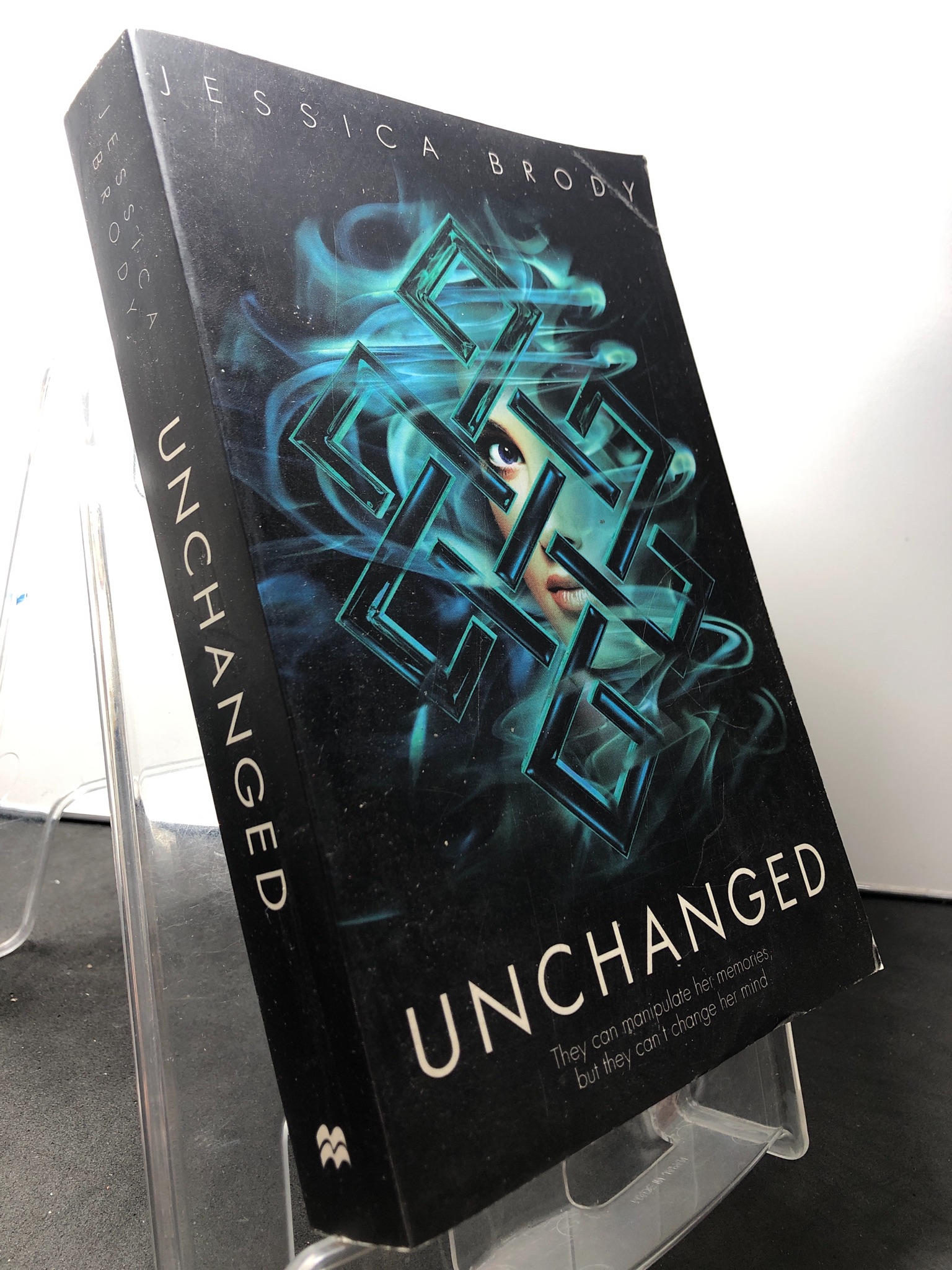 Unchanged mới 90% Jessica Brody 1508 Sách ngoại văn (SL có thể đặt: 1 Cuốn) - SÁCH ĐẠI HỌC