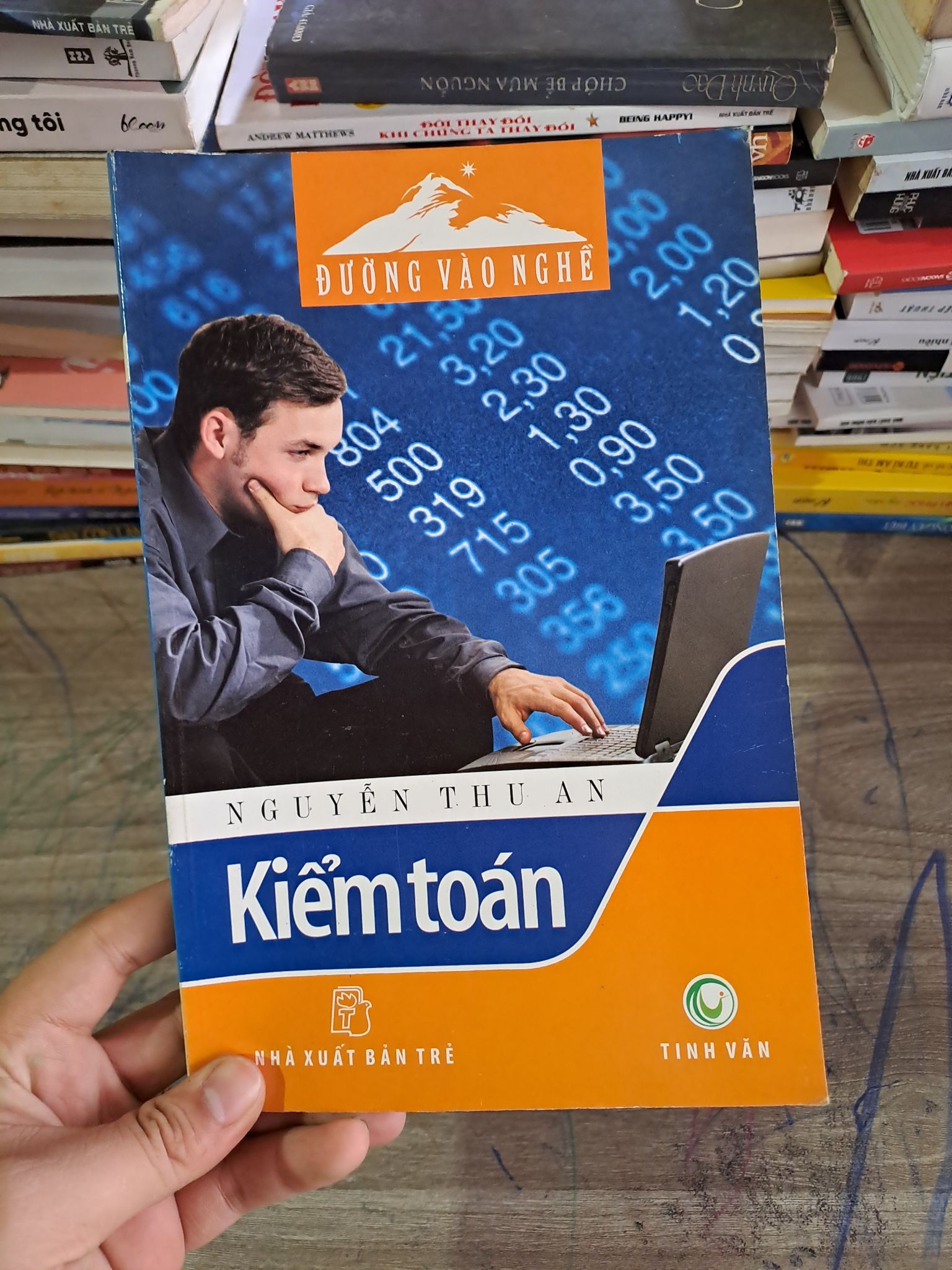 Đường vào nghề kiểm toán mới 80% 0204 (SL có thể đặt: 1 Cuốn) - SÁCH ĐẠI HỌC