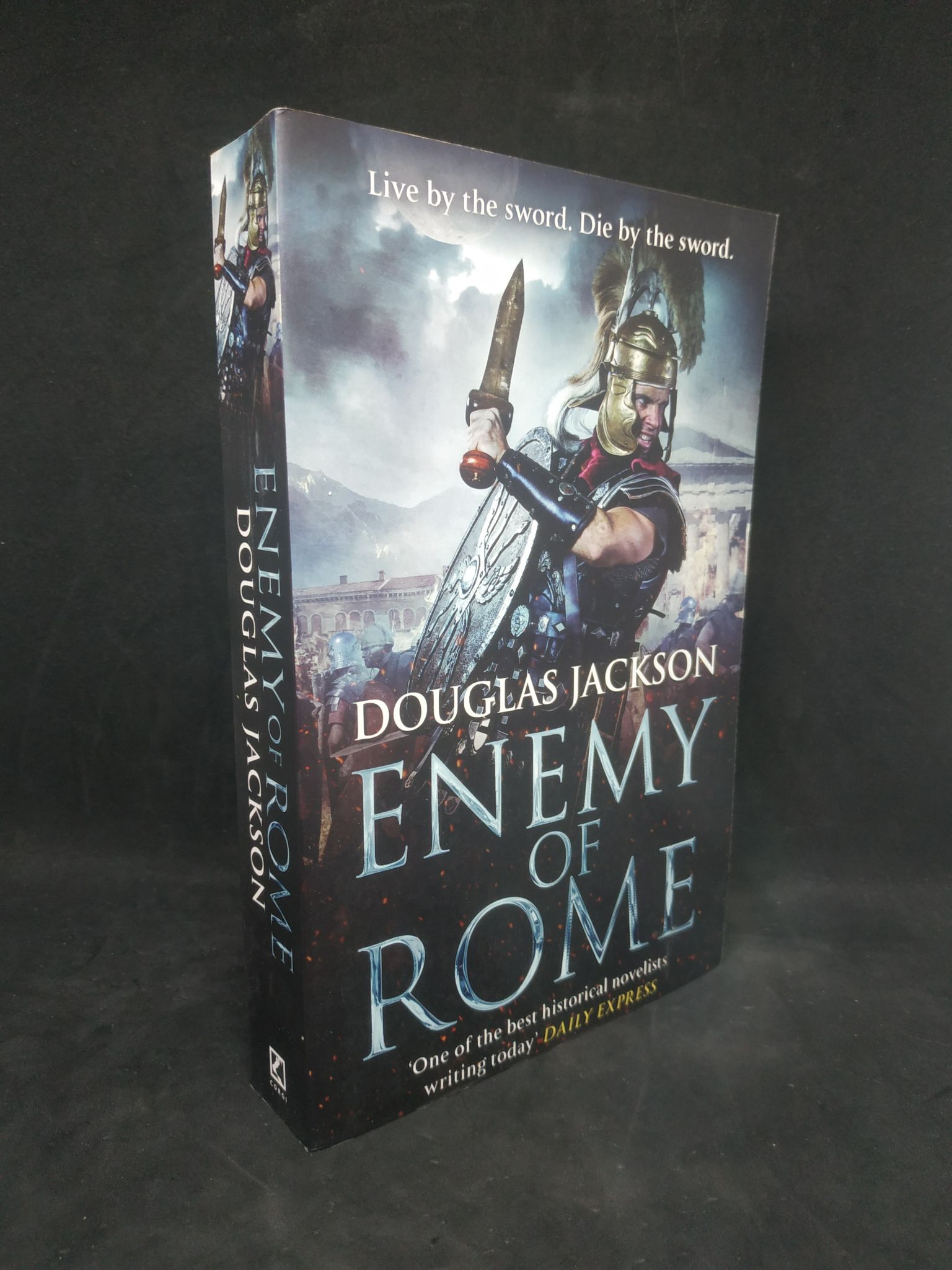 Enemy of Rome Douglas Jackson mới 80% 1502 Sách ngoại văn (SL có thể đặt: 1 Cuốn) - SÁCH ĐẠI HỌC