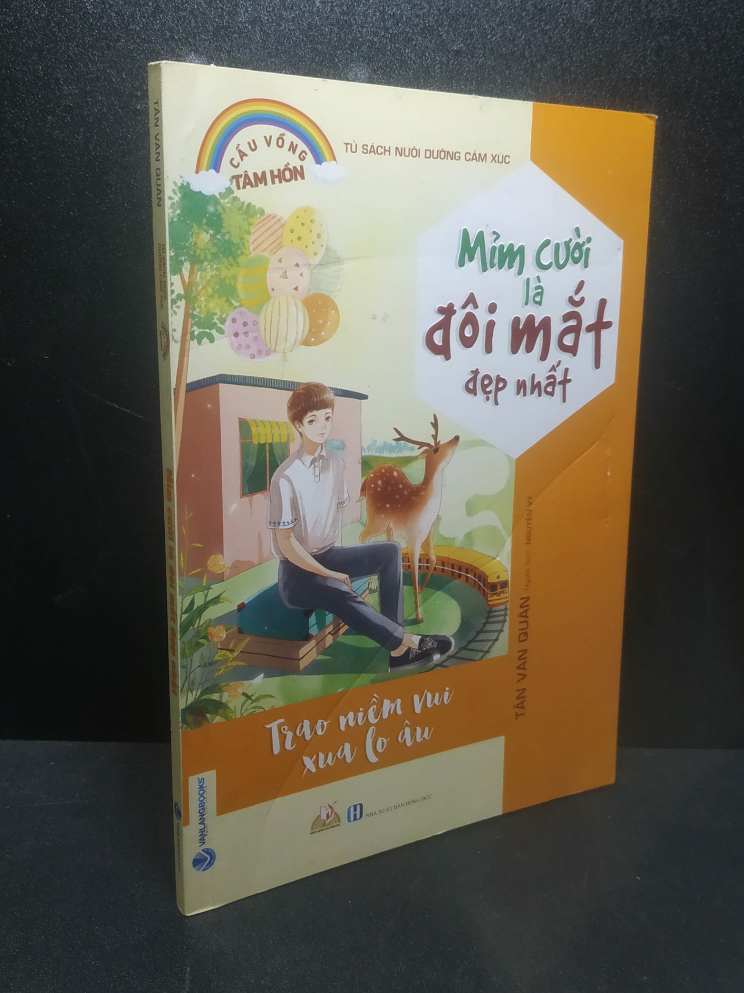 Mỉm cười là đôi mắt đẹp nhất 2020 - Tần Văn Quân new 90% 1907 (SL có thể đặt: 2 Cuốn) - SÁCH ĐẠI HỌC