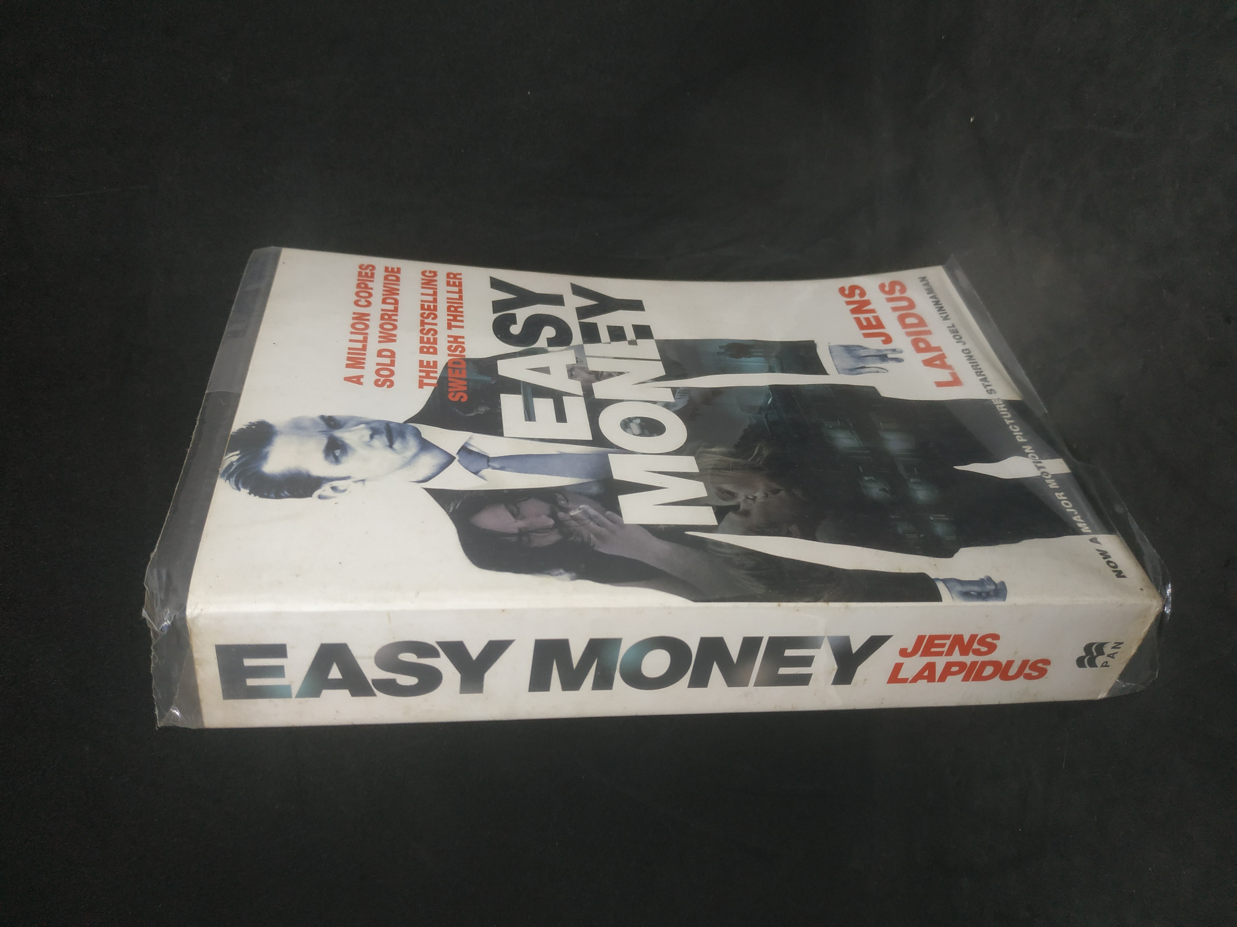 Easy Money mới 65% 1202 Sách ngoại văn (SL có thể đặt: 1 Cuốn) - SÁCH ĐẠI HỌC