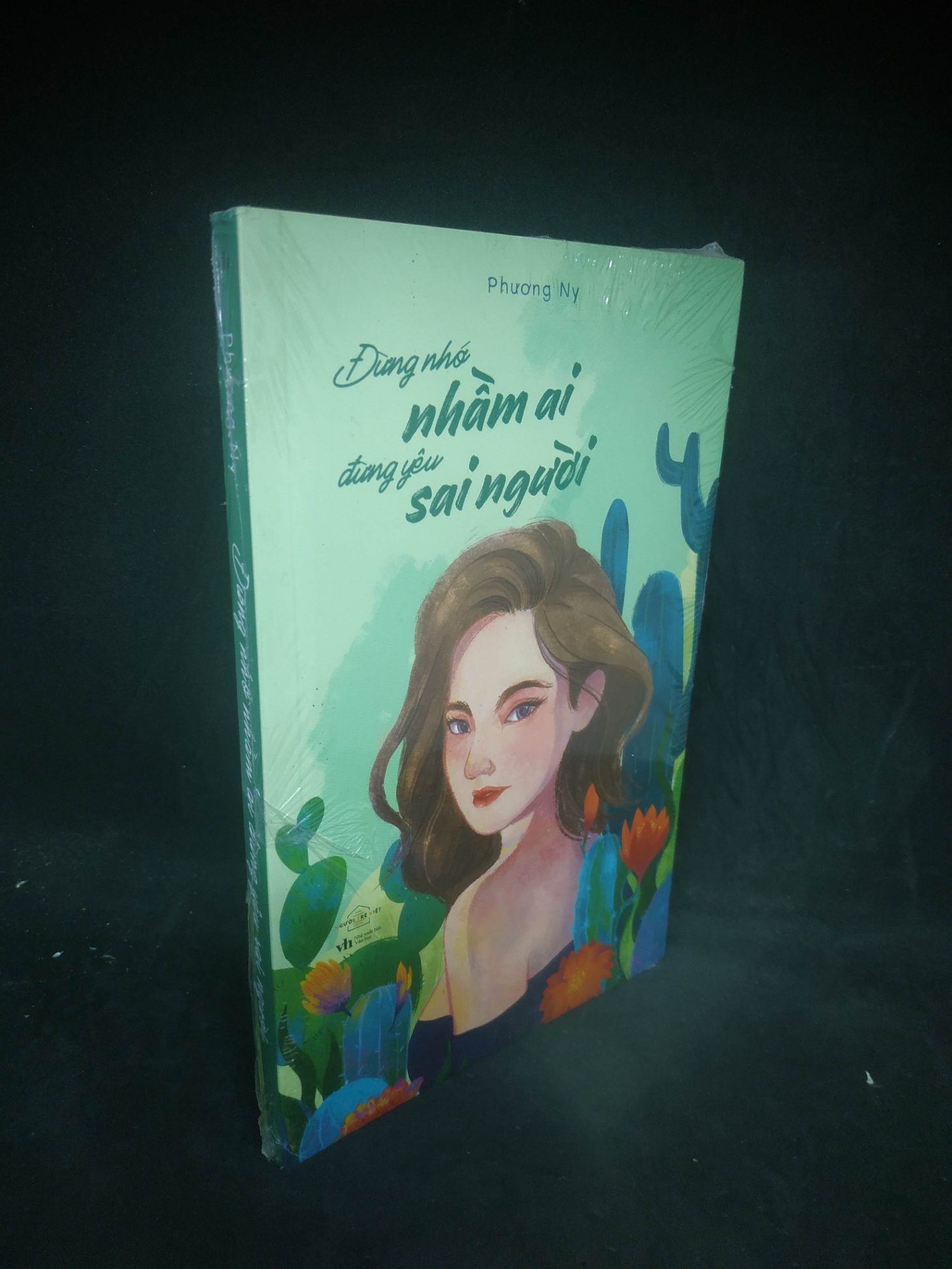 Đừng nhớ nhầm ai đừng yêu sai người Phương Ny mới 90% 1803 (SL có thể đặt: 1 Cuốn) - SÁCH ĐẠI HỌC