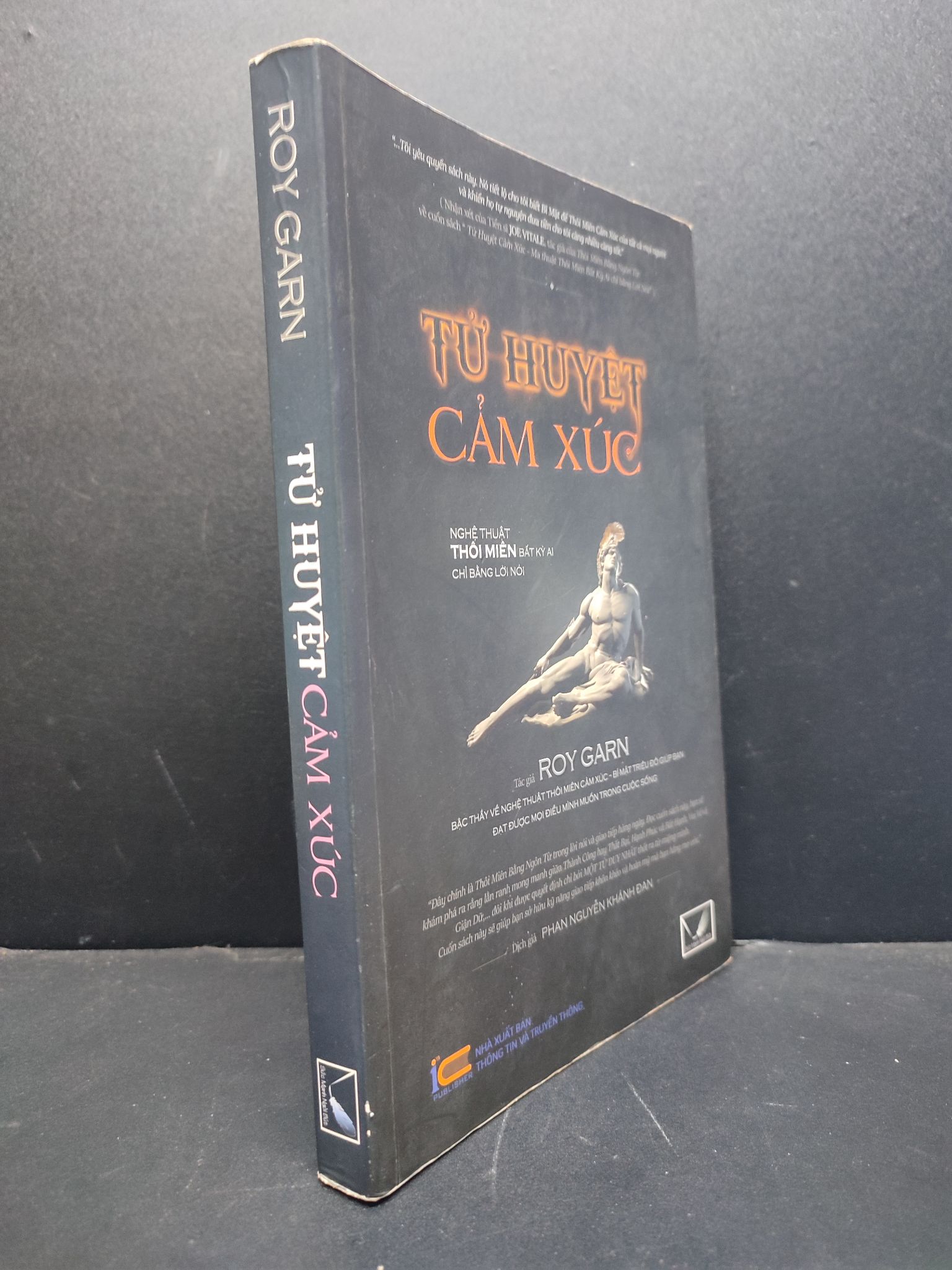 Tử Huyệt Cảm Xúc mới 80% ố vàng 2014 1406 Roy Garn Sách tâm lý (SL có thể đặt: 1 Cuốn) - SÁCH ĐẠI HỌC