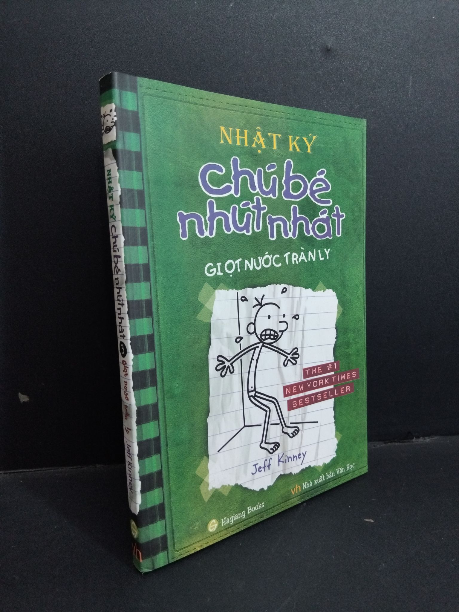 Nhật ký chú bé nhút nhát 3 Giọt nước tràn ly mới 90% bẩn bìa, ố nhẹ 2014 1712 Jeff Kinney Truyện thiếu nhi (SL có thể đặt: 3 Cuốn) - SÁCH ĐẠI HỌC