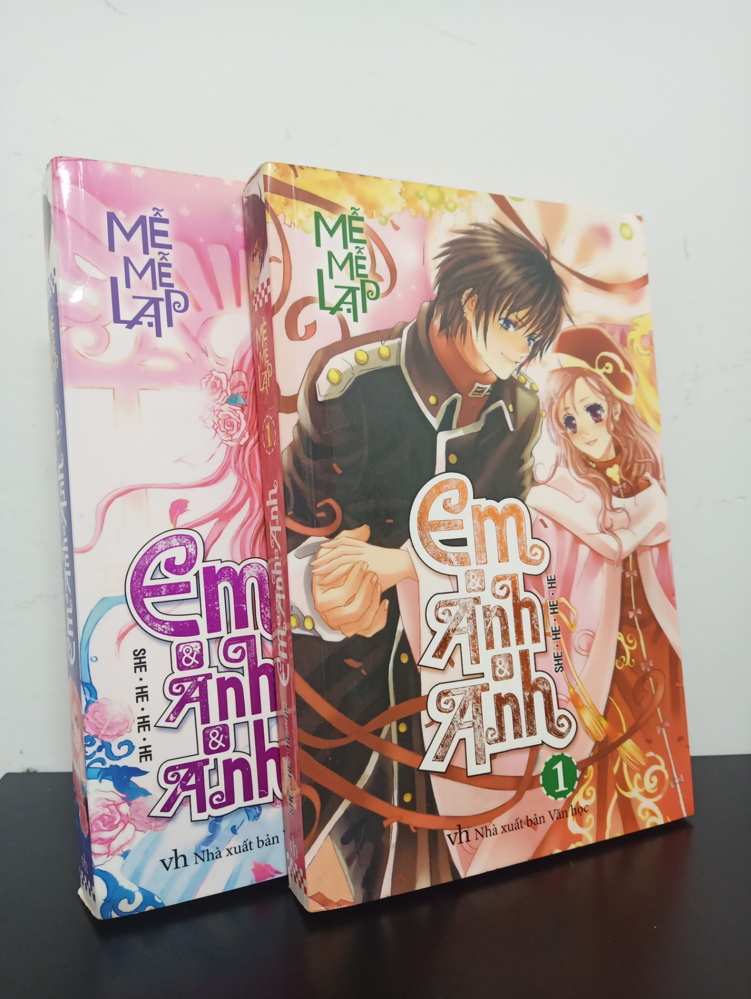Em Và Anh Và Anh (Bộ 2 Tập) (2013) - Mễ Mệ Lạp Mới 80% 2301 (SL có thể đặt: 1 bộ) - SÁCH ĐẠI HỌC