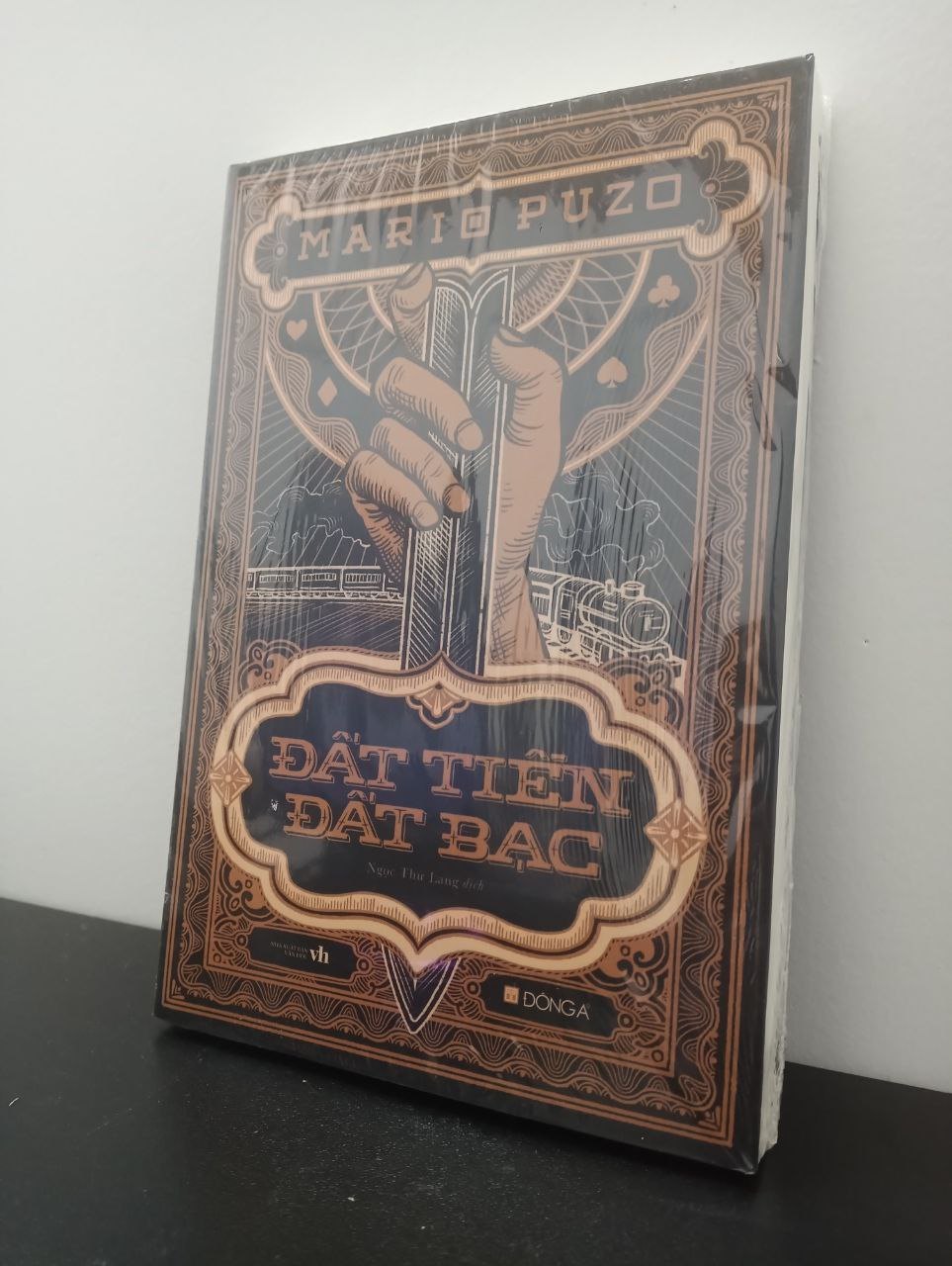 Đất Tiền Đất Bạc - Mario Puzo New 100% 0803 Tài chính, ngân hàng (SL có thể đặt: 1 cuốn) - SÁCH ĐẠI HỌC