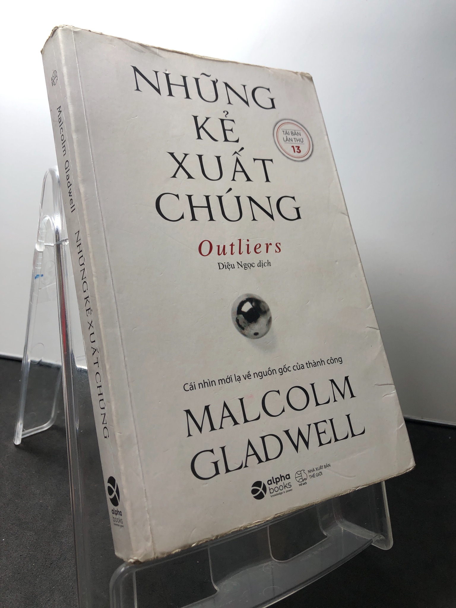 Những kẻ xuất chúng 2020 mới 80% ố bẩn nhẹ Malcom Gladwell 1209 Sách tư duy, kỹ năng sống (SL có thể đặt: 1 Cuốn) - SÁCH ĐẠI HỌC