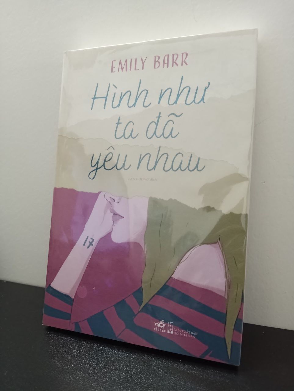 Hình Như Ta Đã Yêu Nhau - Emily Barr New 100% 2703 (SL có thể đặt: 1 cuốn) - SÁCH ĐẠI HỌC