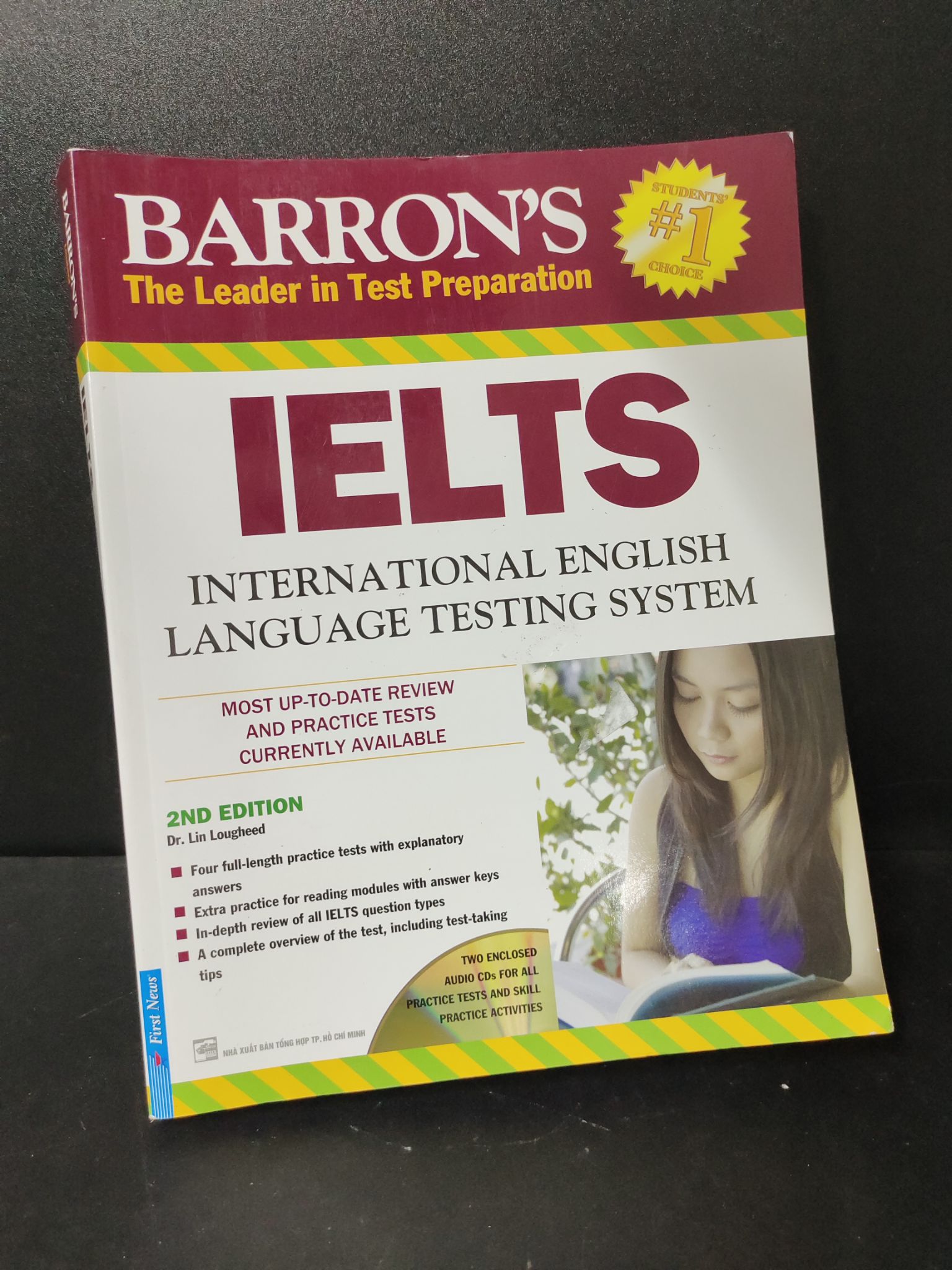 Ielts international english language testing system 2018 mới 85% 0411 Sách ngoại văn (SL có thể đặt: 1 Cuốn) - SÁCH ĐẠI HỌC