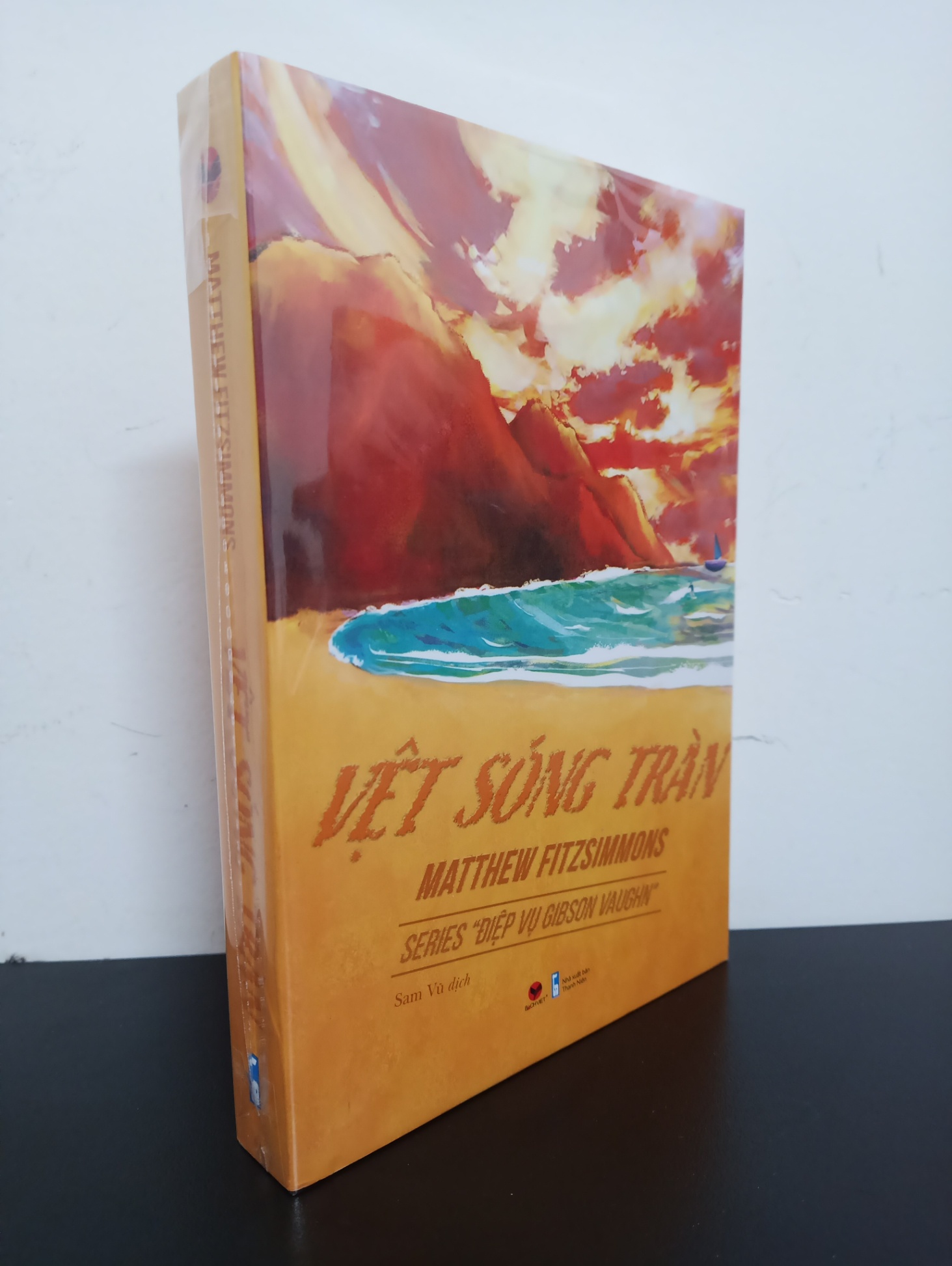 Vệt Sóng Tràn - Matthew FitzSimmons Mới 100% 0103 (SL có thể đặt: 2 cuốn) - SÁCH ĐẠI HỌC