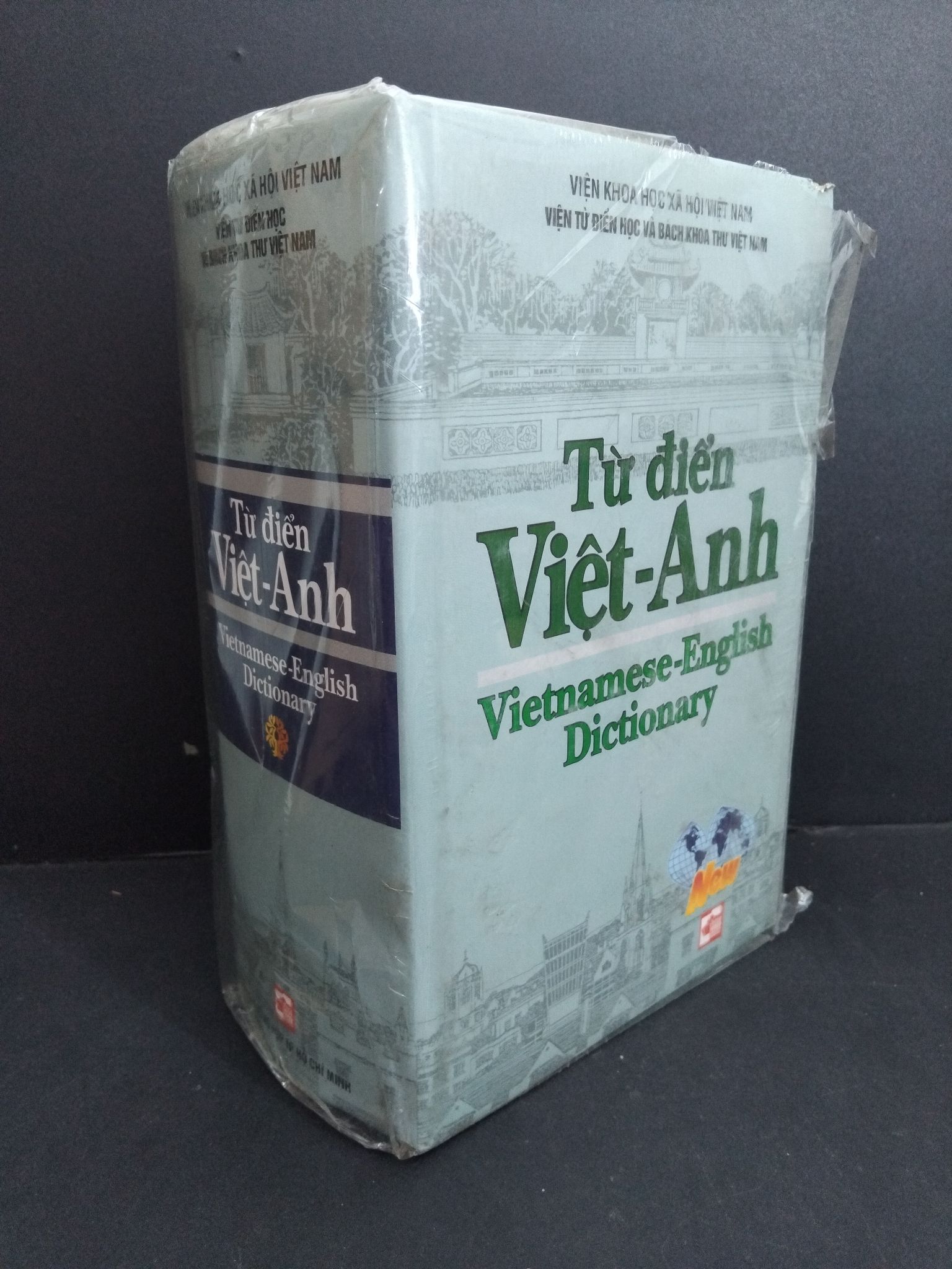 Từ điển Việt Anh khoảng 220.000 mục từ (bìa cứng, có seal) mới 80% ố, bẩn rách bìa 0911 Từ điển tiếng Anh (SL có thể đặt: 1 Cuốn) - SÁCH ĐẠI HỌC