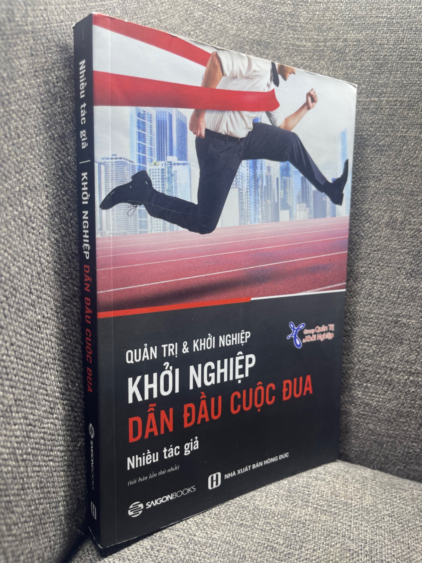 Khởi nghiệp dẫn đầu cuộc đua 2019 mới 90% 1704 Khởi nghiệp, làm giàu (SL có thể đặt: 1 Cuốn) - SÁCH ĐẠI HỌC