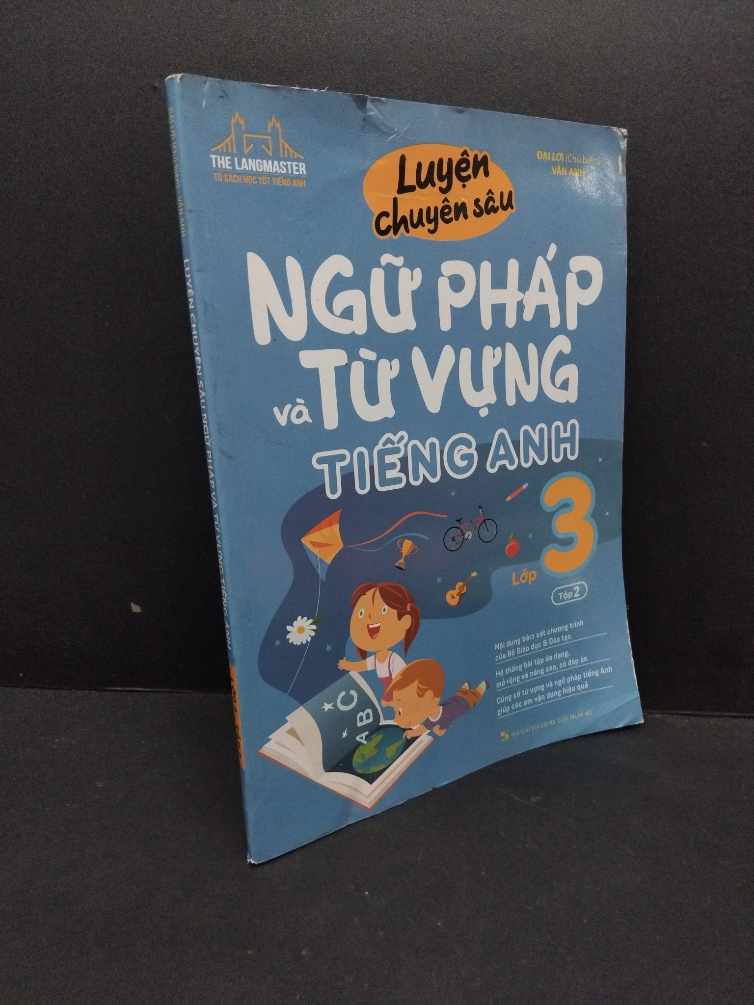Luyện chuyên sâu ngữ pháp và từ vựng tiếng Anh lớp 3 tập 2 mới 80% ố nhẹ rách bìa 2021 2809 Đại Lợi - Vân Anh Sách tham khảo cấp I (SL có thể đặt: 1 Cuốn) - SÁCH ĐẠI HỌC