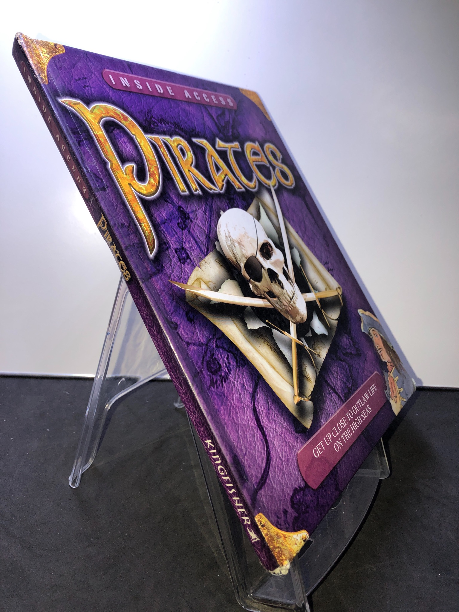 Pirates BÌA CỨNG mới 85% bẩn nhẹ Inside Access 2607 Sách ngoại văn (SL có thể đặt: 1 Cuốn) - SÁCH ĐẠI HỌC
