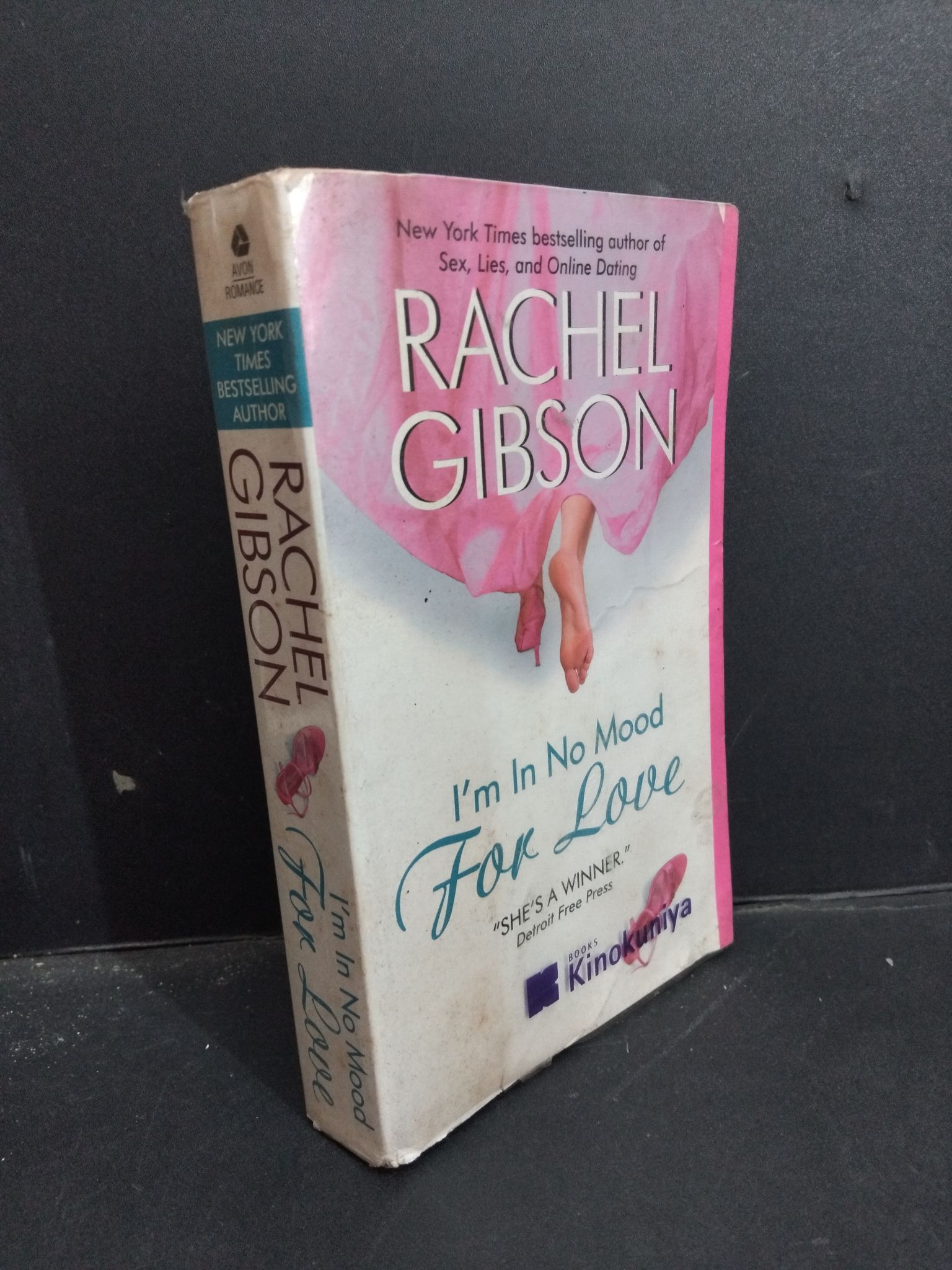 I'm in no mood for love mới 70% ố 1001 Rachel Gibson Sách ngoại văn (SL có thể đặt: 1 Cuốn) - SÁCH ĐẠI HỌC
