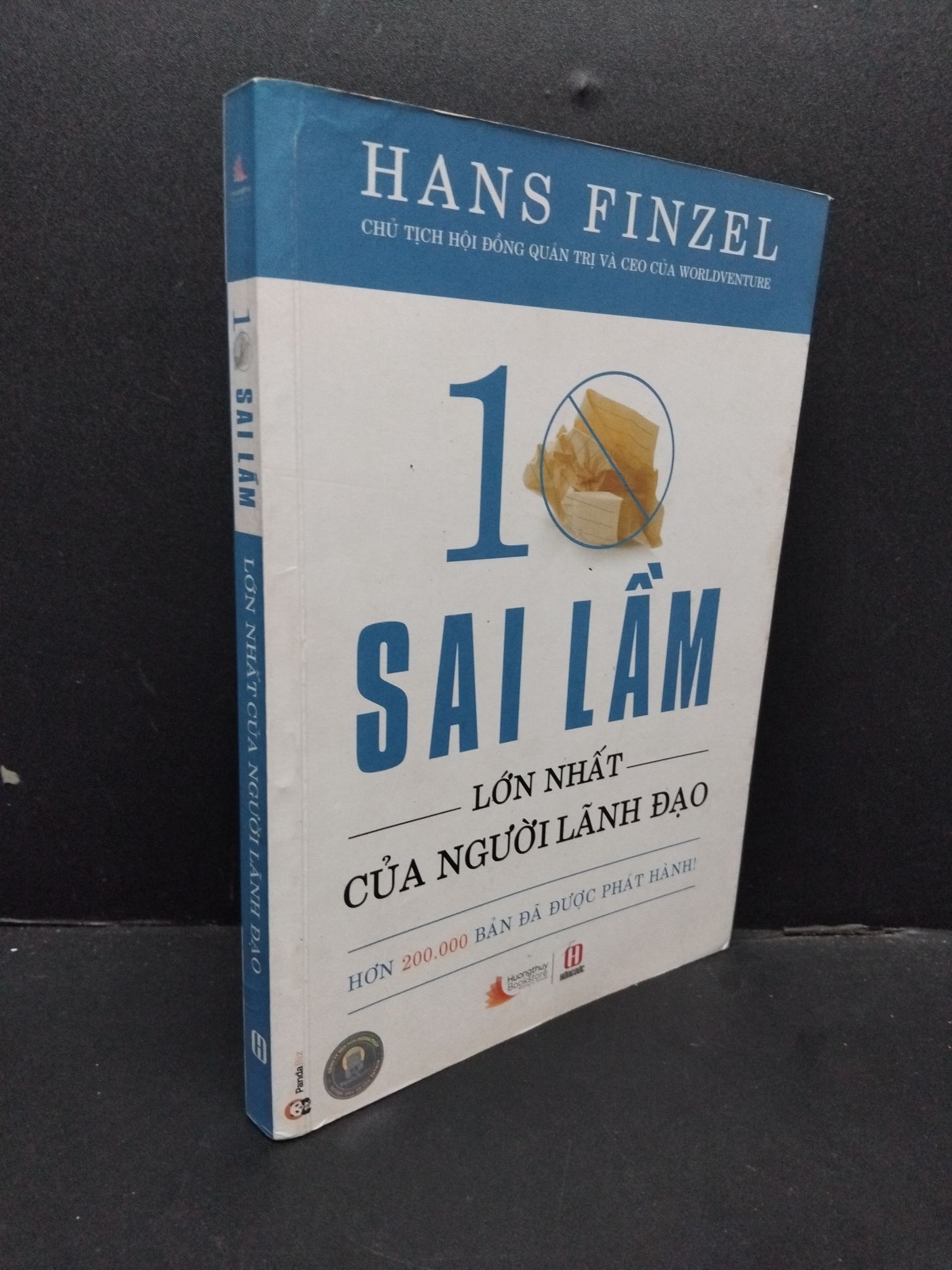 10 sai lầm lớn nhất của người lãnh đạo mới 70% ố nặng có highlight 2013 1008 Hans Finzel Quản trị, lãnh đạo (SL có thể đặt: 1 Cuốn) - SÁCH ĐẠI HỌC