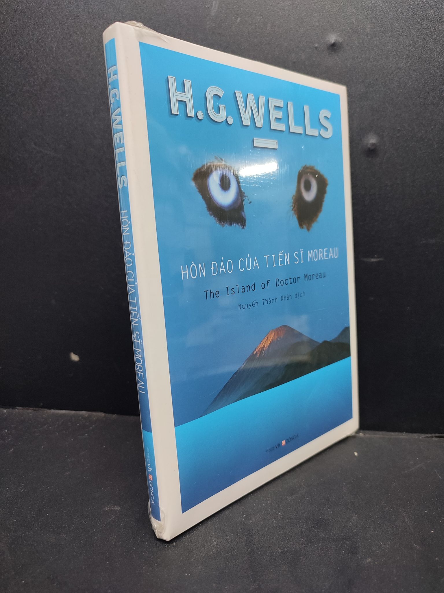 Hòn đảo của tiến sĩ Moreau mới 100% 1406 H.G. Wells (SL có thể đặt: 2 cuốn) - SÁCH ĐẠI HỌC