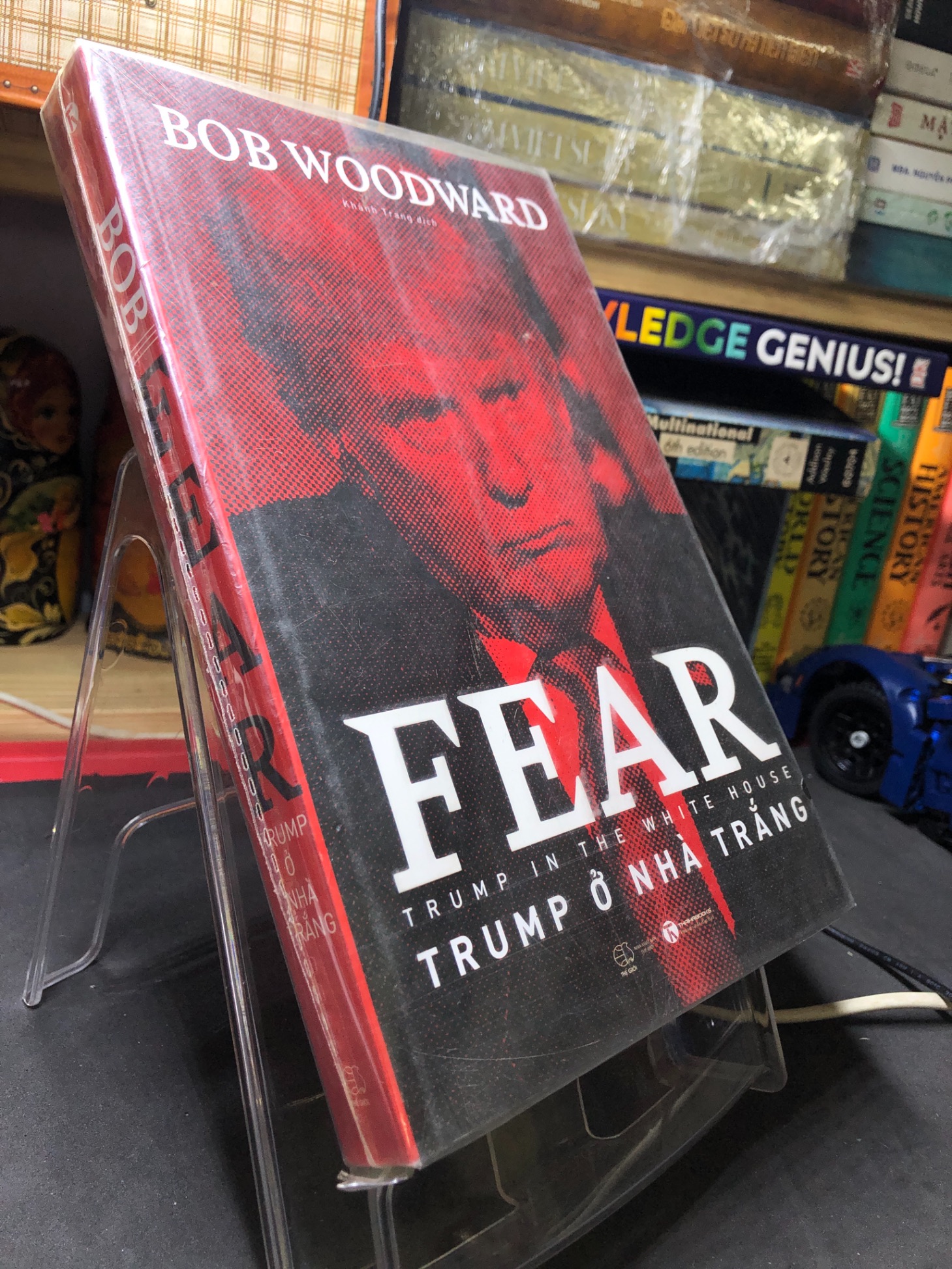 Fear Trump ở nhà trắng mới 90% bẩn nhẹ Bob Woodward 2606 Sách chính trị, pháp lý (SL có thể đặt: 1 Cuốn) - SÁCH ĐẠI HỌC