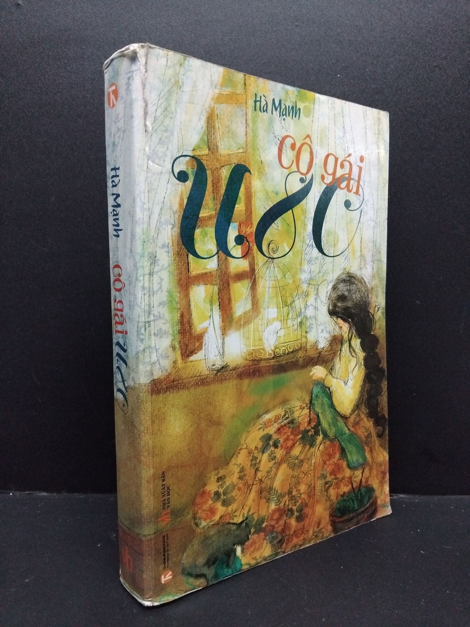 Cô gái U80 Hà Mạnh mới 80% bẩn ố nhẹ 2013 0609 (SL có thể đặt: 1 Cuốn) - SÁCH ĐẠI HỌC