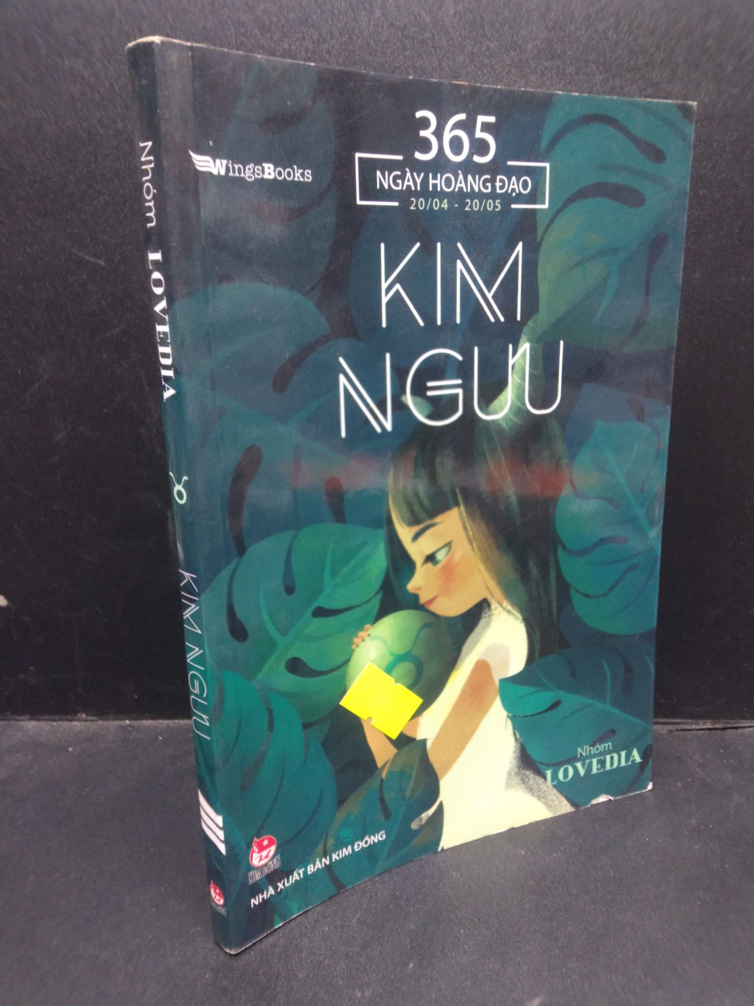 Kim ngưu Nhóm Lovedia 2018 mới 70% tróc bìa chữ viết trang đầu 2504 cung hoàng đạo Sách chiêm tinh, horoscope (SL có thể đặt: 1 Cuốn) - SÁCH ĐẠI HỌC