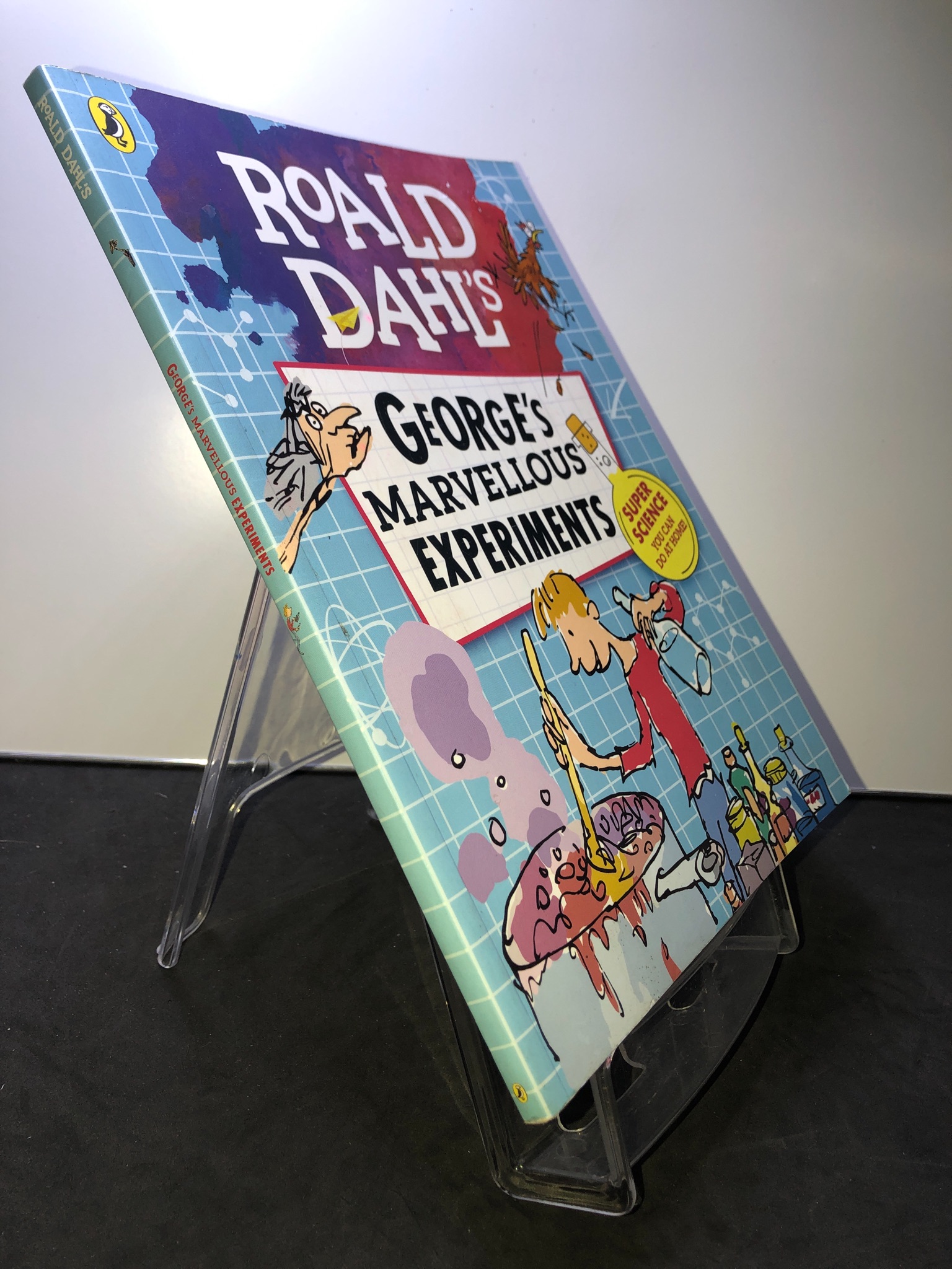 Roald Dahl's George's marvellous experiments 2607 Sách ngoại văn (SL có thể đặt: 1 Cuốn) - SÁCH ĐẠI HỌC