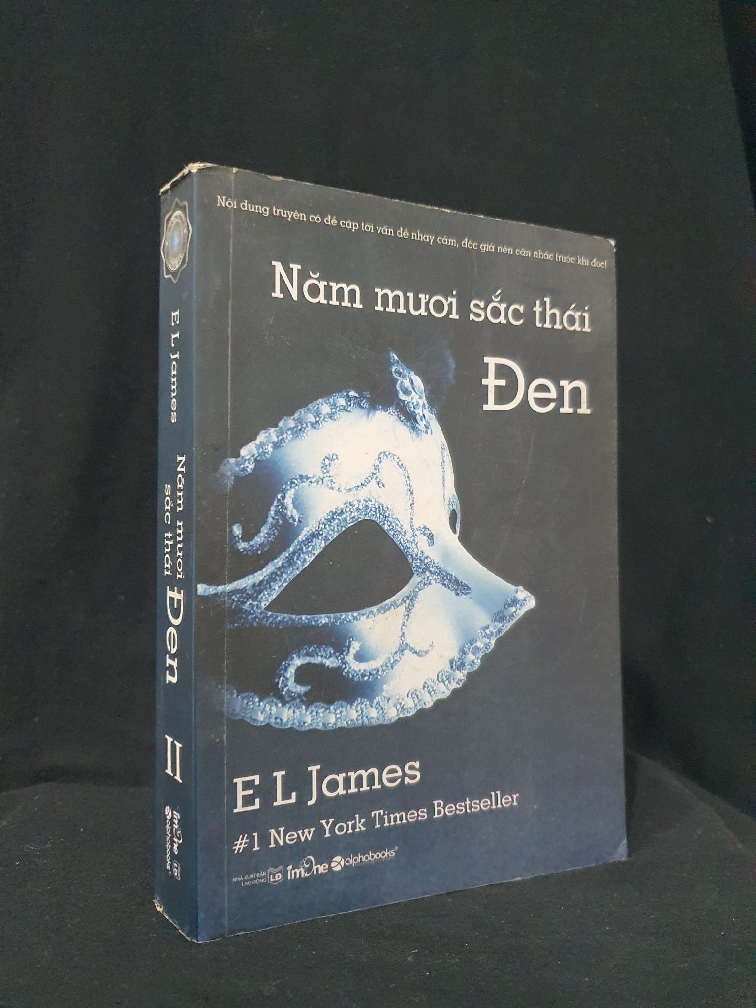 50 sắc thái đen mới 80% 2014 -205 E L James (SL có thể đặt: 1 Cuốn) - SÁCH ĐẠI HỌC