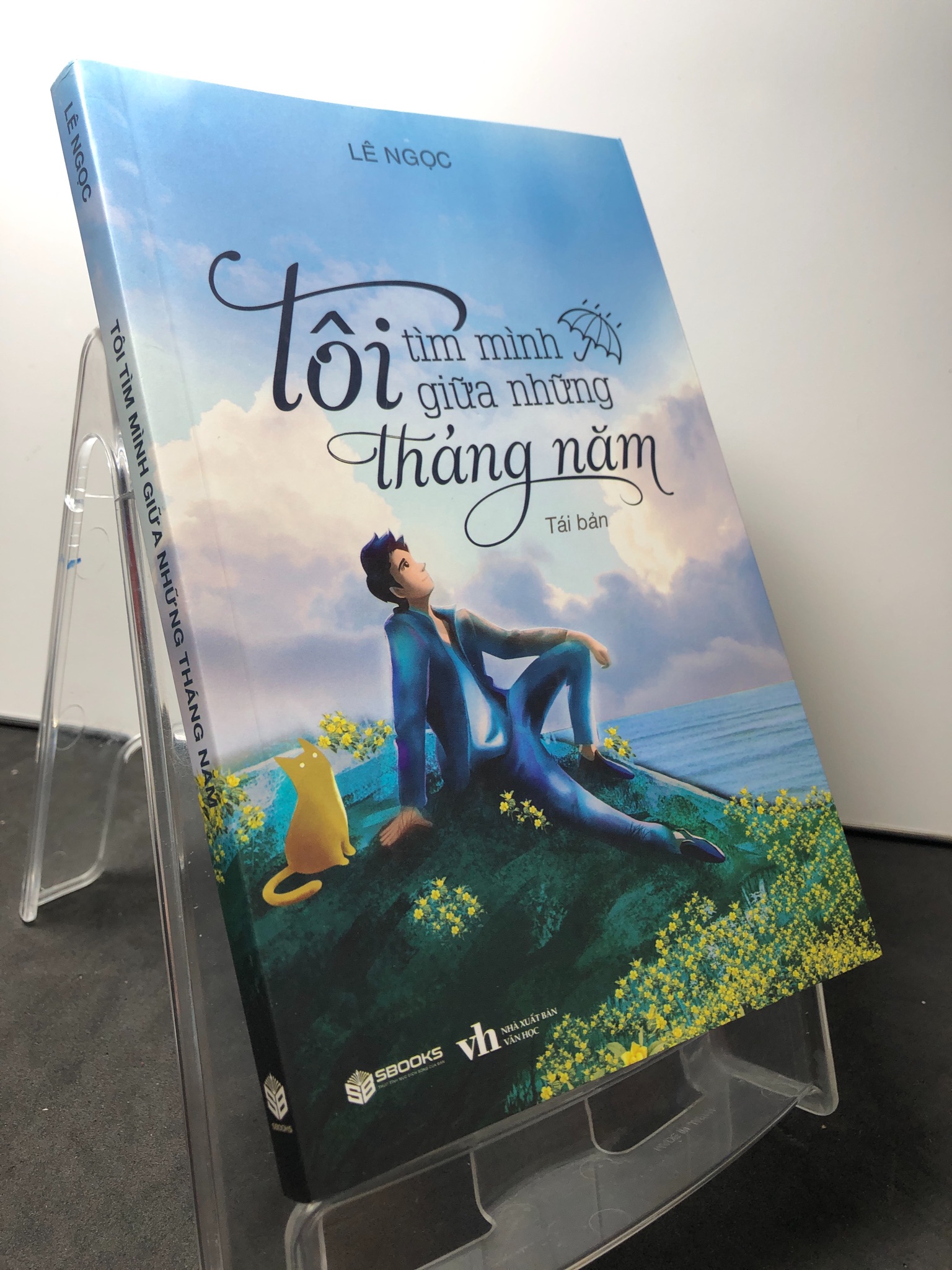 Tôi tìm mình giữa những tháng năm 2024 mới 90% bẩn nhẹ Lê Ngọc 0709 (SL có thể đặt: 1 Cuốn) - SÁCH ĐẠI HỌC