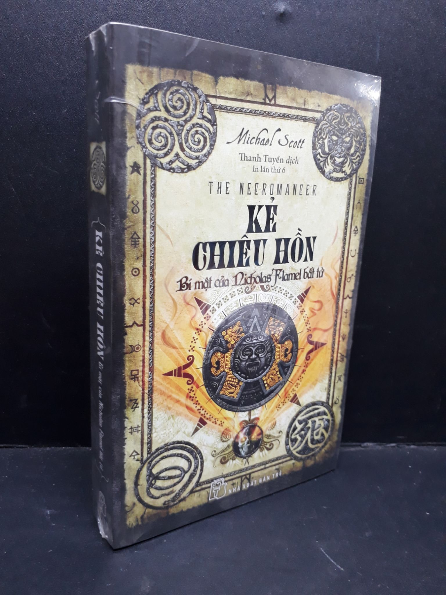 Kẻ chiêu hồn bí mật của Nicholas Flamel bất tử (có seal) mới 80% ố vàng 1410 Michael Scott (SL có thể đặt: 5 Cuốn) - SÁCH ĐẠI HỌC