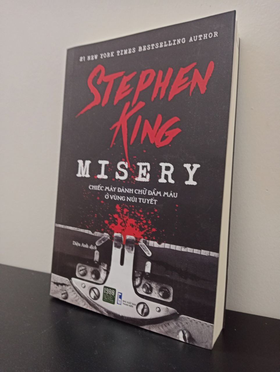 Misery - Chiếc Máy Đánh Chữ Đẫm Máu Ở Vùng Núi Tuyết - Stephen King New 100% 0703 (SL có thể đặt: 1 cuốn) - SÁCH ĐẠI HỌC