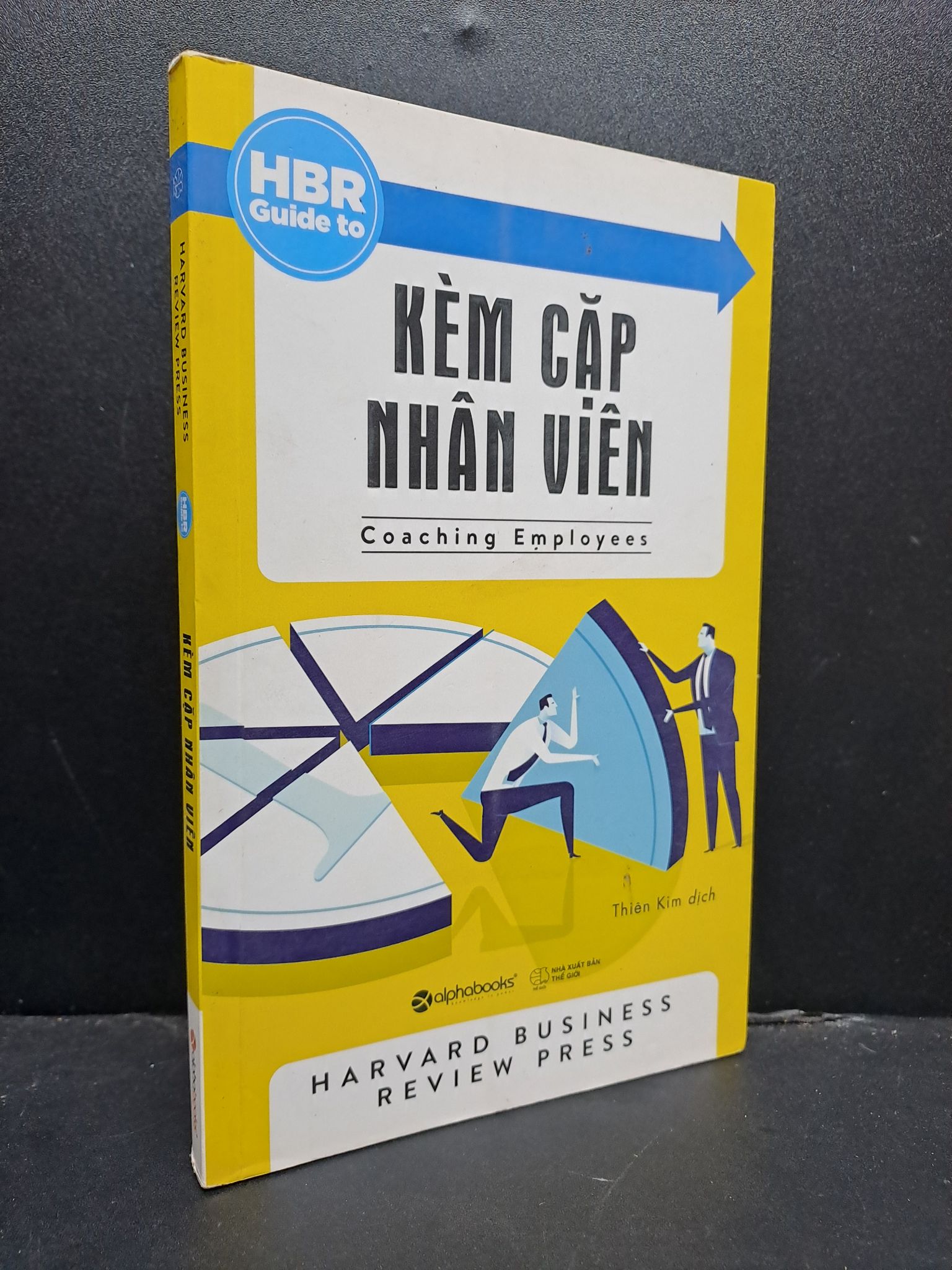 Kèm cặp nhân viên mới 90% 2016 0107 HBR Guide to Quản trị, lãnh đạo (SL có thể đặt: 1 Cuốn) - SÁCH ĐẠI HỌC