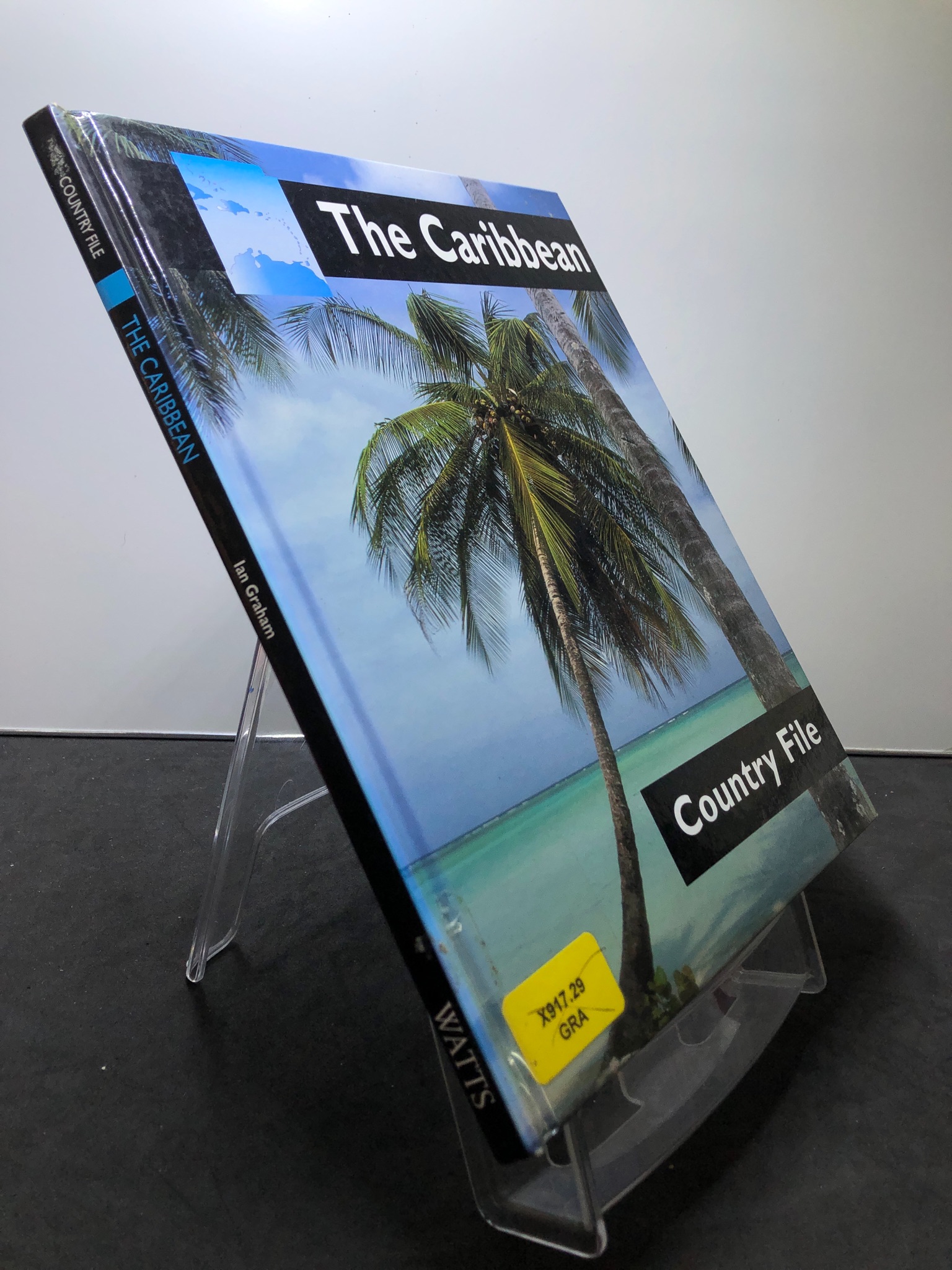 The Caribbean Country file BÌA CỨNG mới 85% bẩn nhẹ Ian Graham 2707 Sách ngoại văn (SL có thể đặt: 1 Cuốn) - SÁCH ĐẠI HỌC