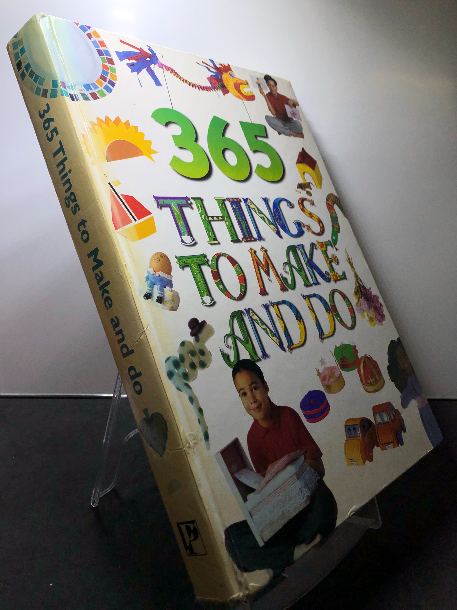 365 Things to Make And Do BÌA CỨNG mới 85% tróc nhẹ Parragon 2707 Sách ngoại văn (SL có thể đặt: 1 Cuốn) - SÁCH ĐẠI HỌC