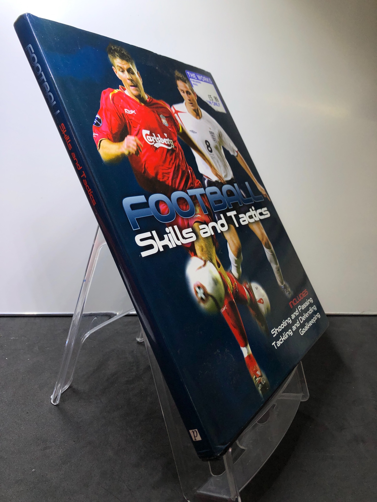 Football Skills and Tactics BÌA CỨNG mới 85% bẩn nhẹ 2607 Sách ngoại văn (SL có thể đặt: 1 Cuốn) - SÁCH ĐẠI HỌC